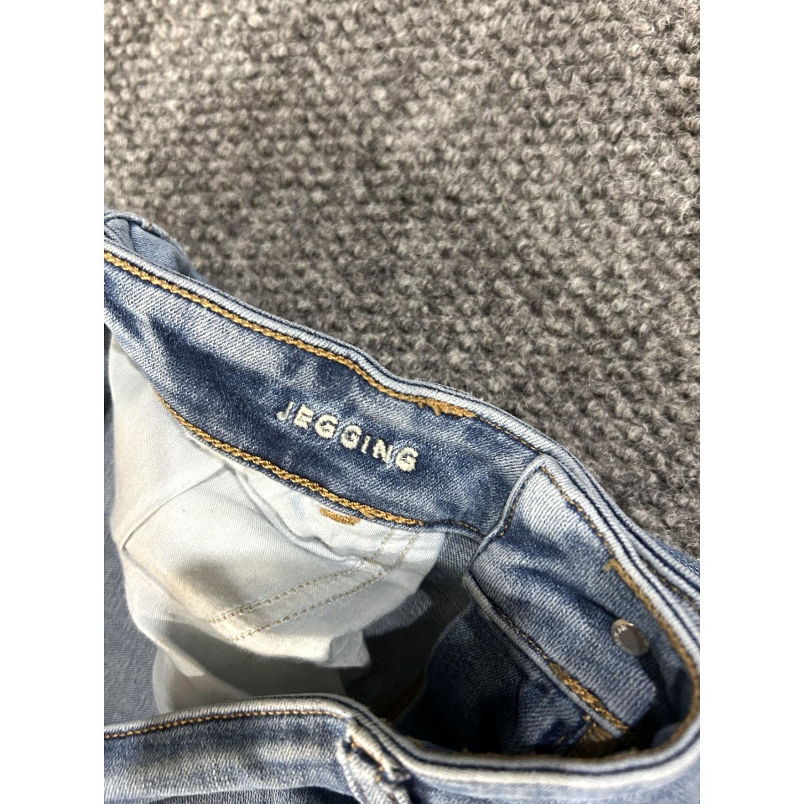 American Eagle Outfitters American Eagle Jeans Women 12 Blue Next Level Stretch Jegging Skinny Denim Size 34" / US 12 / IT 48 - 6 Thumbnail