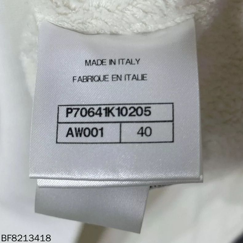 Chanel Chanel 21N Snow Series Rhinestone Letter Sweater Size L / US 10 / IT 46 - 4 Thumbnail