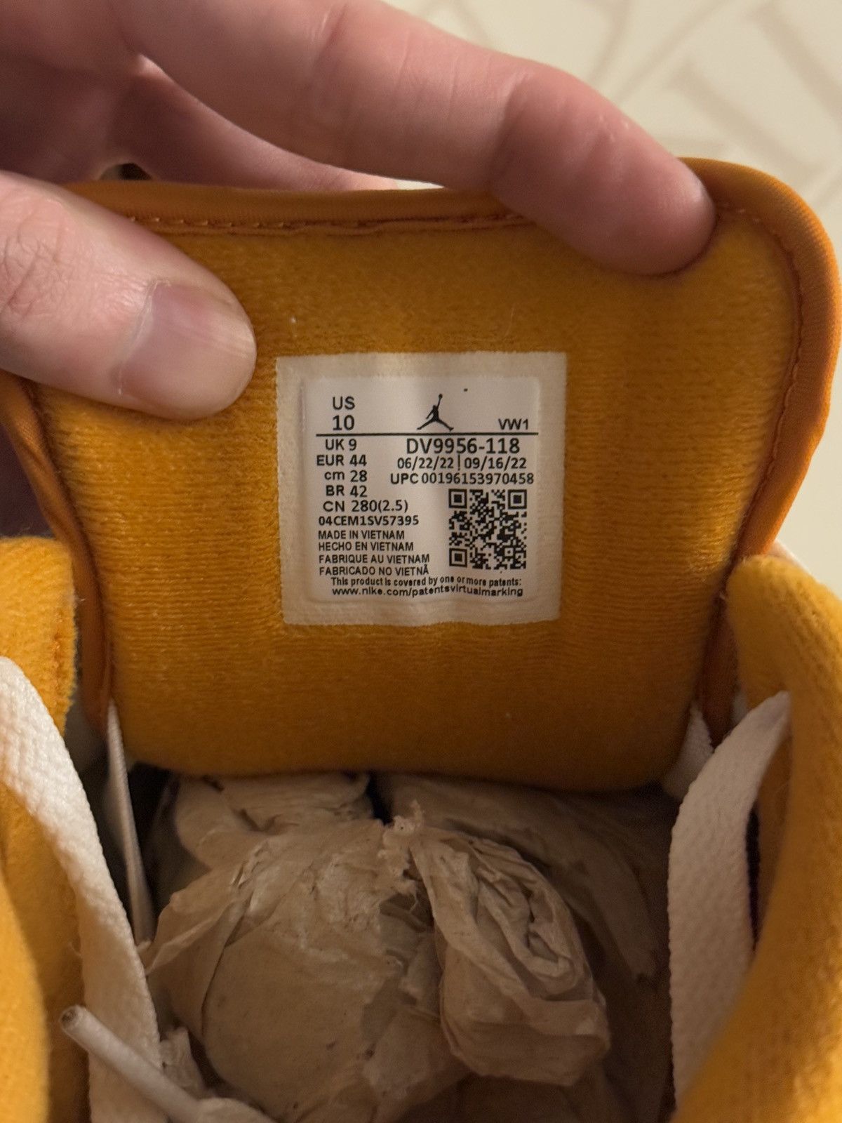Jordan Brand × Nike Jordan 2 Lowtop Craft Melon (DV9956-118) Size 10 Size US 10 / EU 43 - 11 Thumbnail