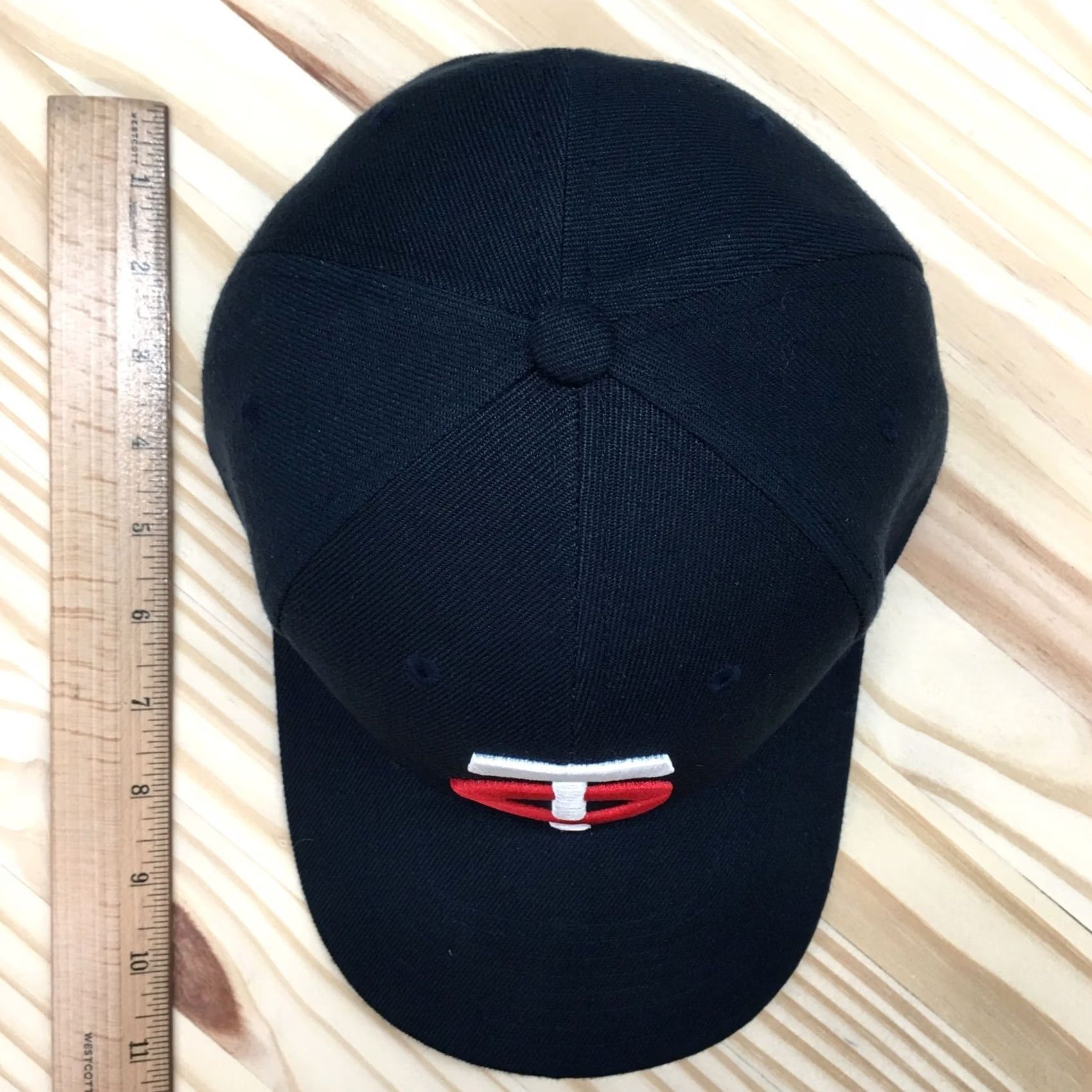Twins Minnesota Twins Baseball Hat Mens Black One Size Curved Brim Embroidered Logo Size ONE SIZE - 3 Thumbnail