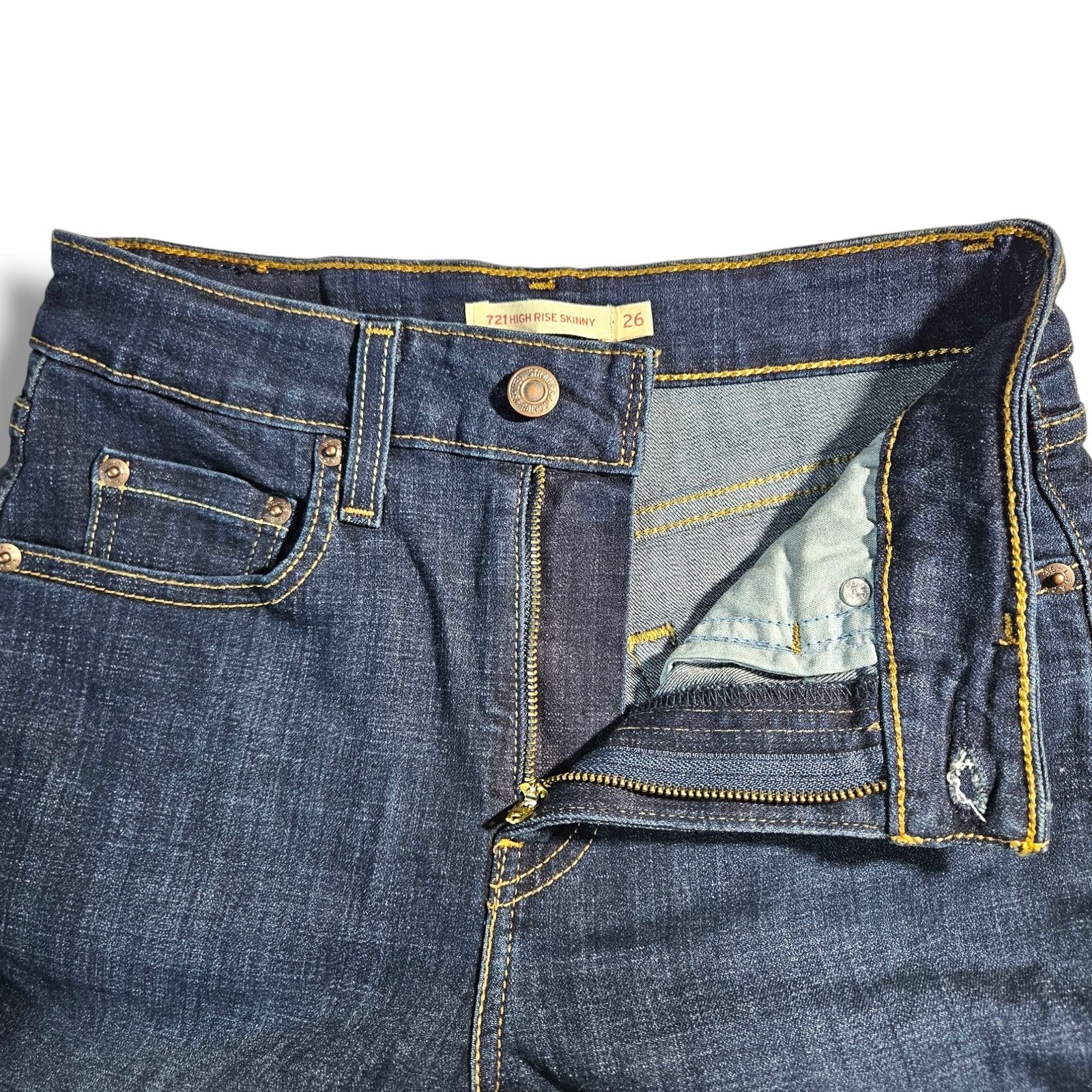 Levi's EUC Levi's 721 High Rise Skinny Jeans Sz. 26x28 Blue Story Size 26" / US 2 / IT 38 - 5 Thumbnail