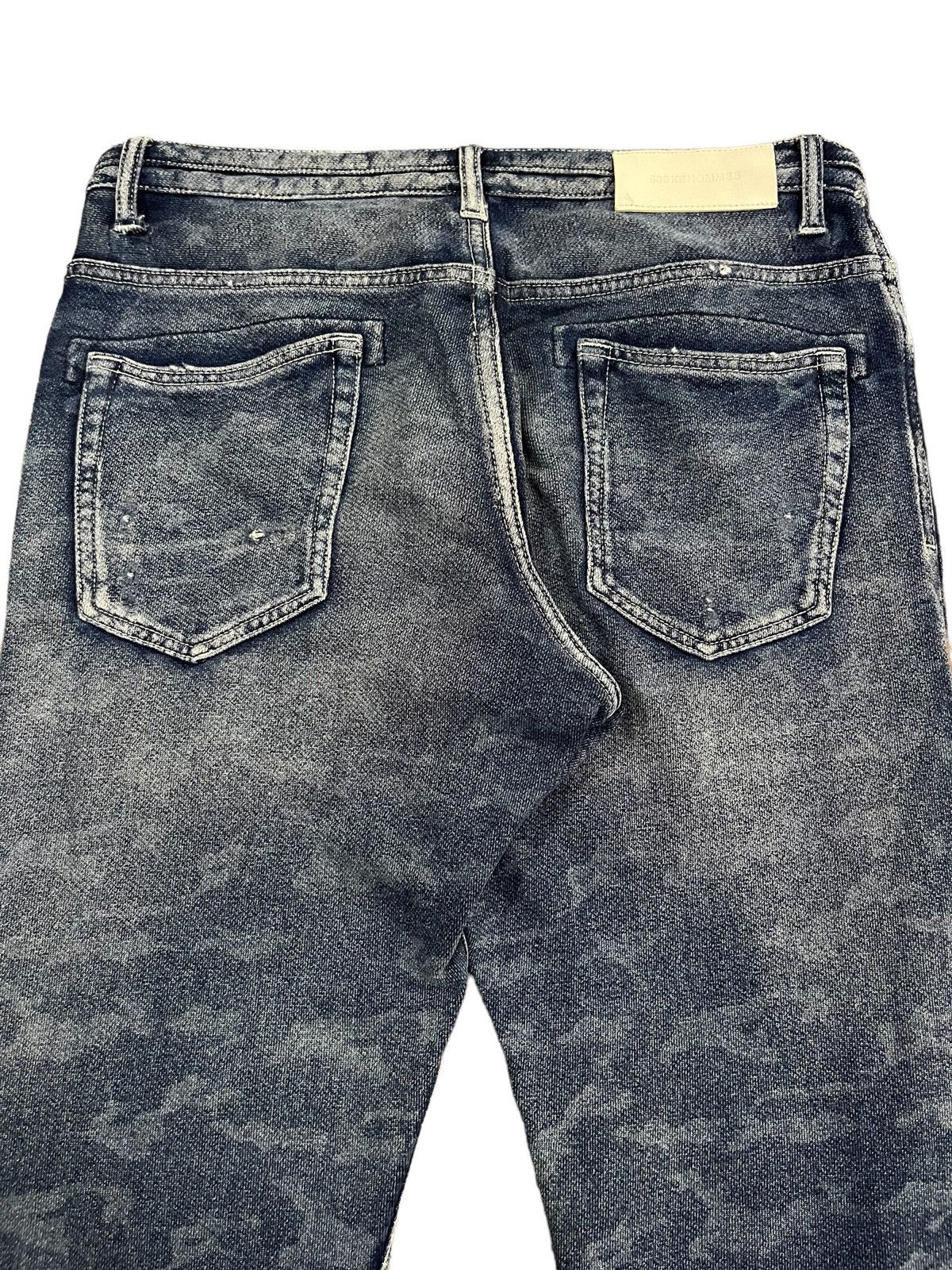5351 POUR LES HOMMES 5351 Pour Les Homme Acid Wash Embosed Printed Distress Pants Size US 32 / EU 48 - 5 Thumbnail