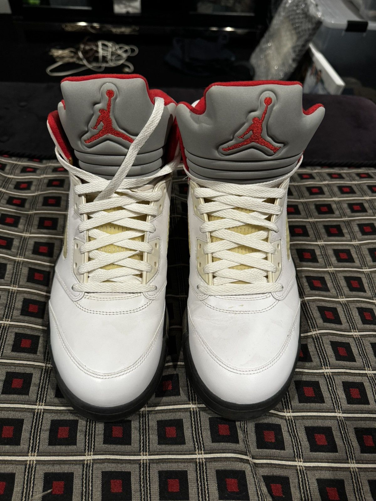 Nike Air Jordan 1 Fire Red (2012) Size US 12 / EU 45 - 3 Thumbnail