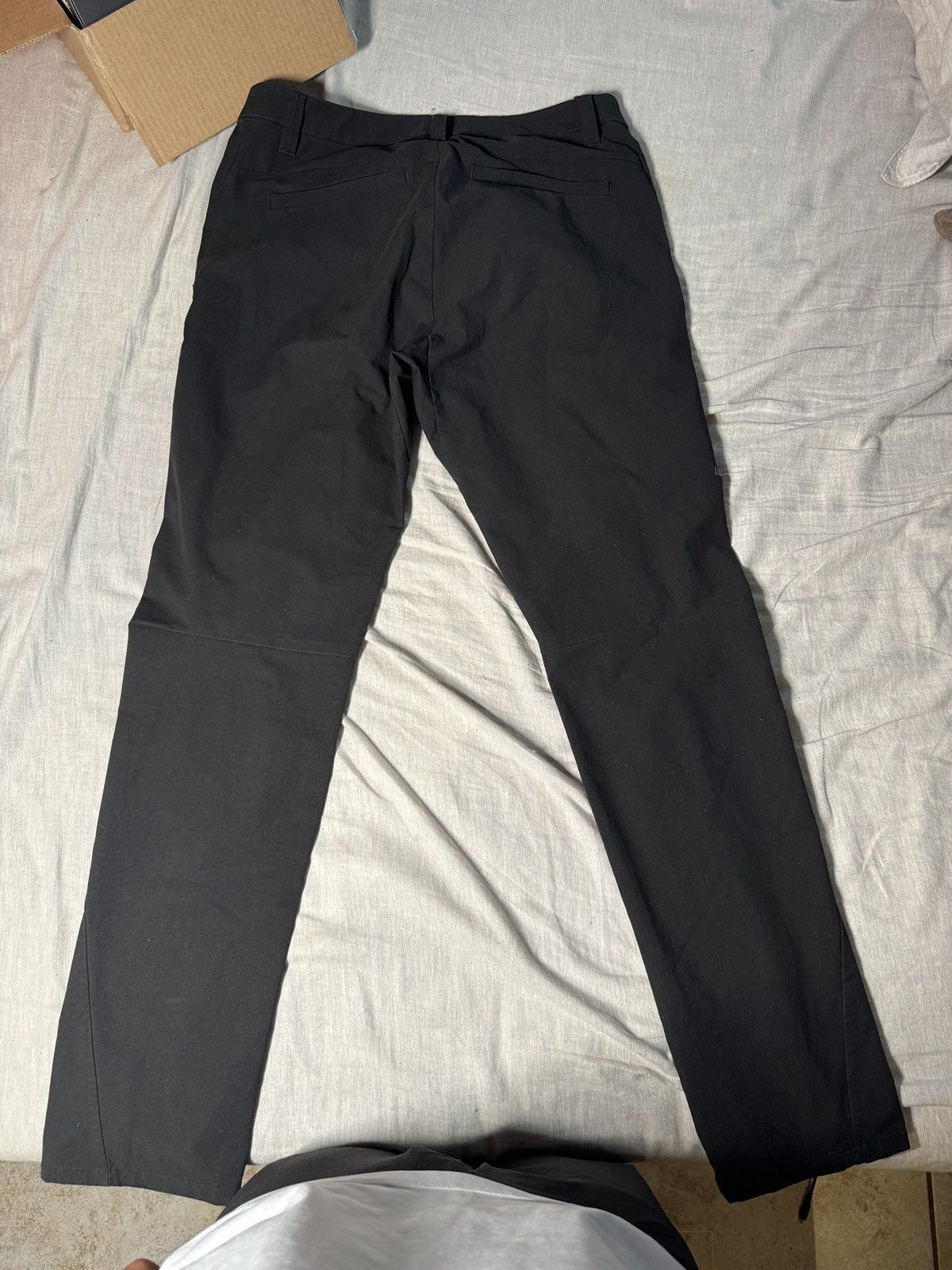 Arc'teryx Arc’teryx Atlin chino Pants Men’s size 32 Size US 32 / EU 48 - 2 Thumbnail