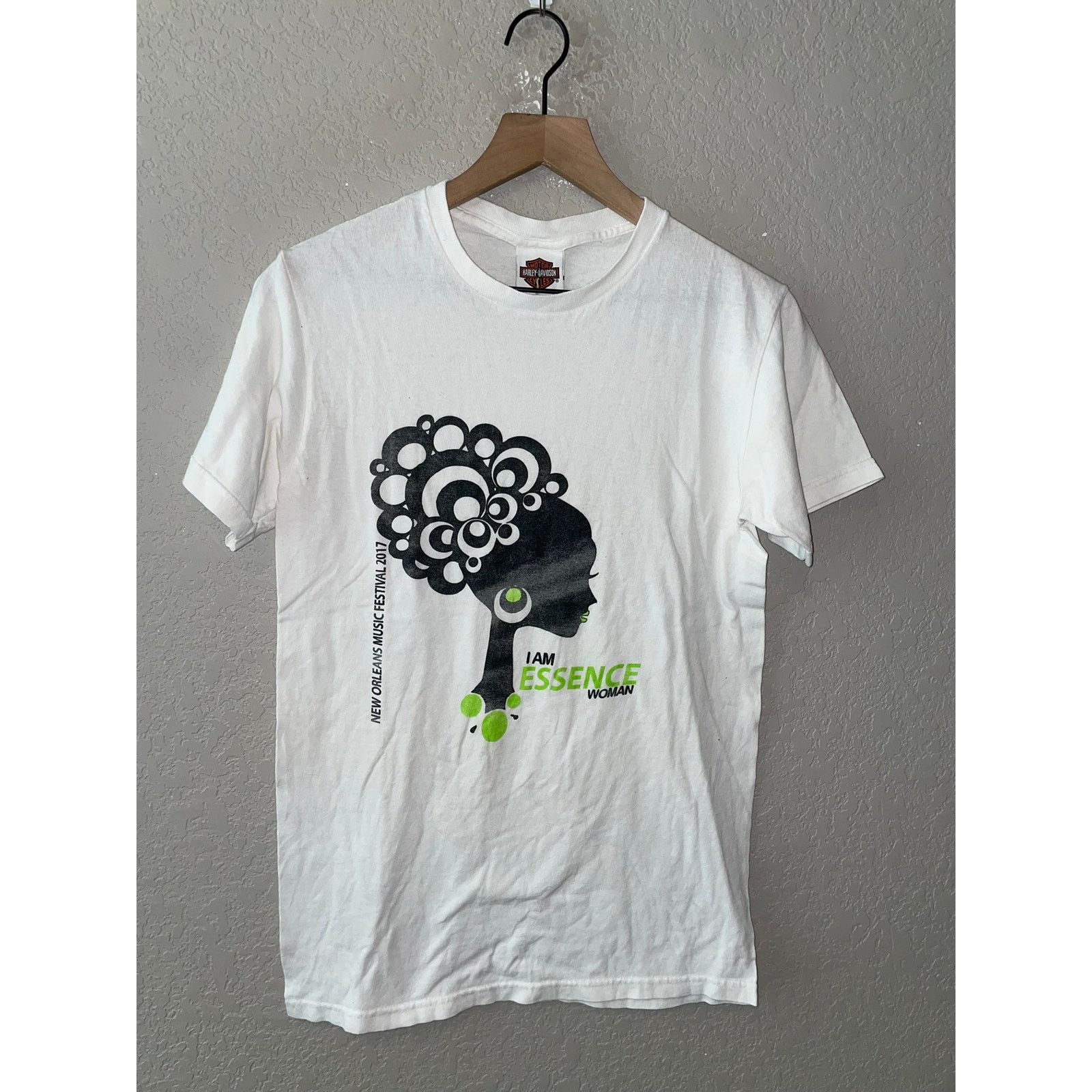 The Unbranded Brand 2017 Women's New Orleans Music Festival Essence Shirt Small Size S / US 4 / IT 40 - 1 Thumbnail