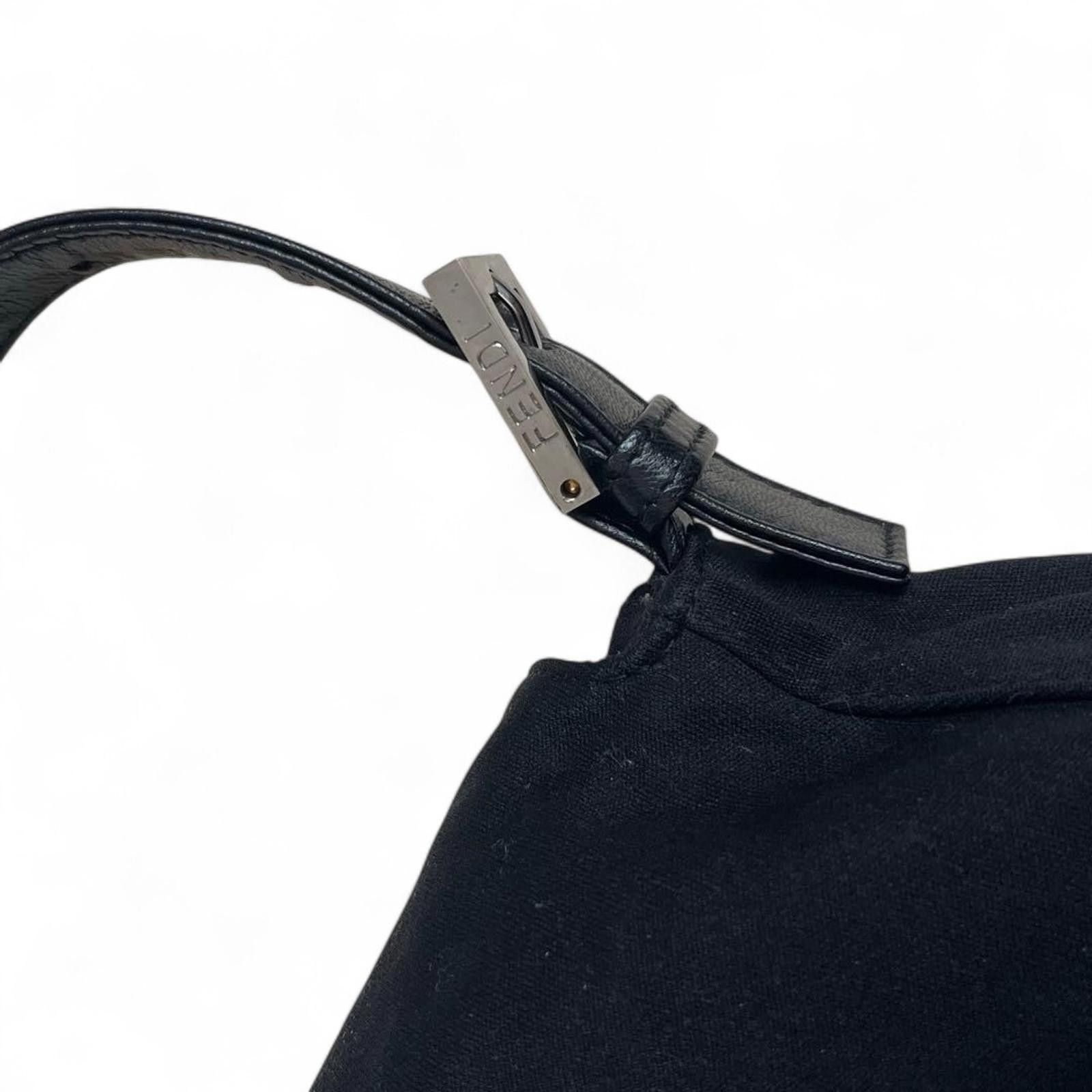Fendi Fendi - Black Handbag Silver Buckle Size ONE SIZE - 4 Thumbnail