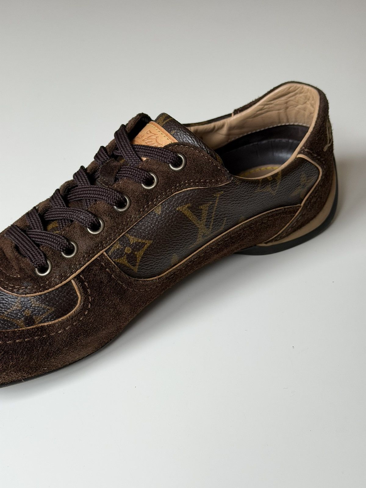 Louis Vuitton LOUIS VUITTON 2008 Monogram Low Profile Sneakers LV trainers Size US 6 / IT 36 - 13 Thumbnail