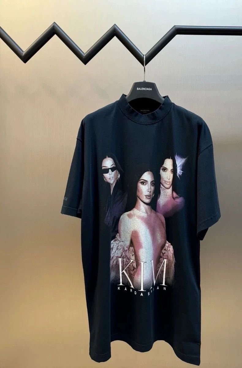 Balenciaga Balenciaga Kardashian artist short sleeve Size US S / EU 44-46 / 1 - 1 Thumbnail