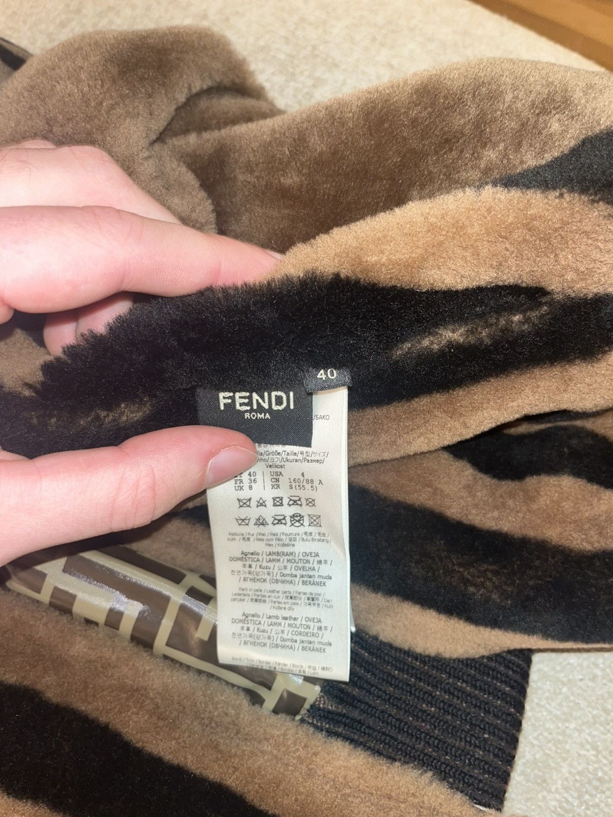 Fendi Fendi Reversible Fur Puffer Jacket Size S / US 4 / IT 40 - 5 Thumbnail
