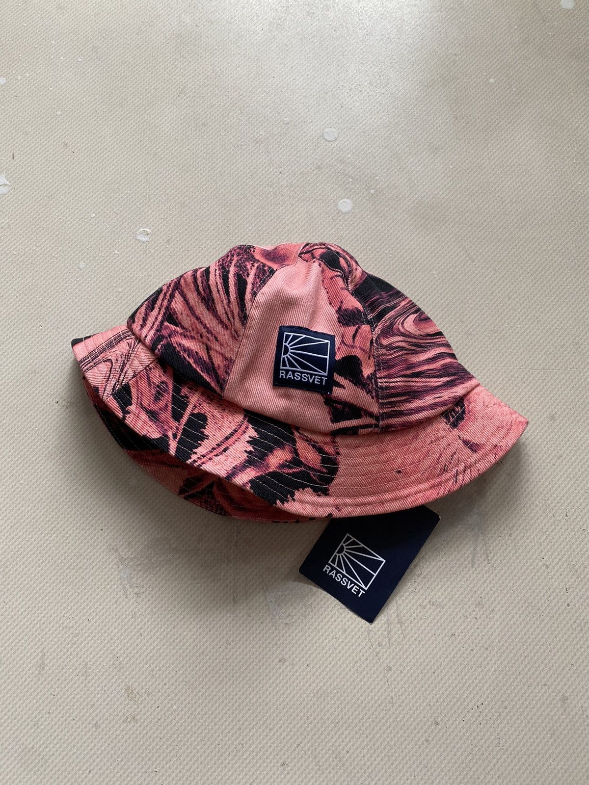Gosha Rubchinskiy Rassvet Flower print bucket hat Size ONE SIZE - 1 Thumbnail