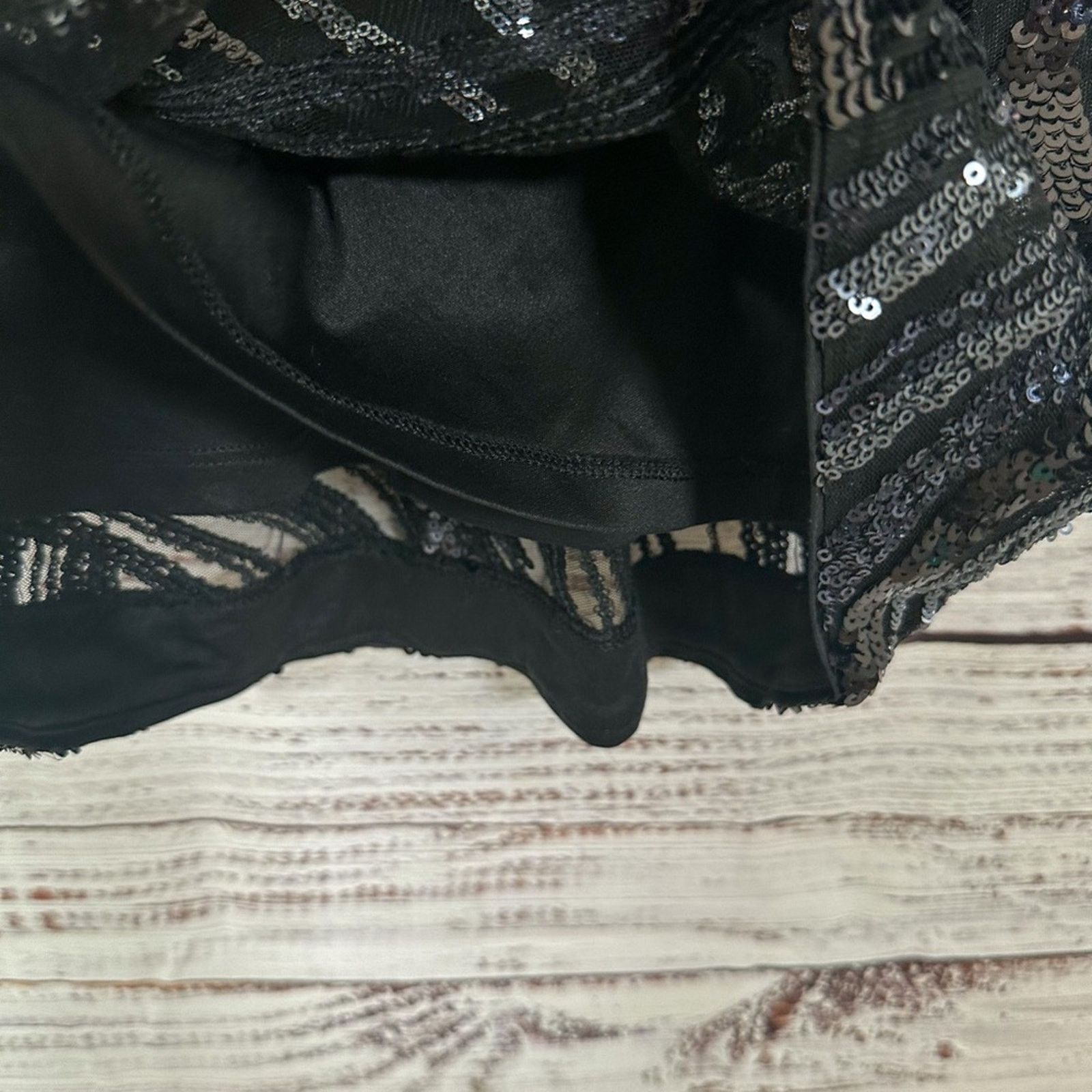 Express Express Black Sequin Mini Dress, EUC, Size 2, MSRP $128 Size XS / US 0-2 / IT 36-38 - 8 Thumbnail
