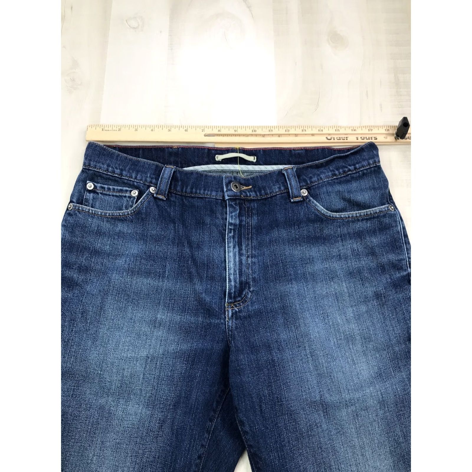 Vintage VINTAGE LL Bean Classic Fit Straight Leg Denim Jeans 34x29 Jeans Men Blue Cotton Denim 90s USA Mens Size US 34 / EU 50 - 4 Thumbnail