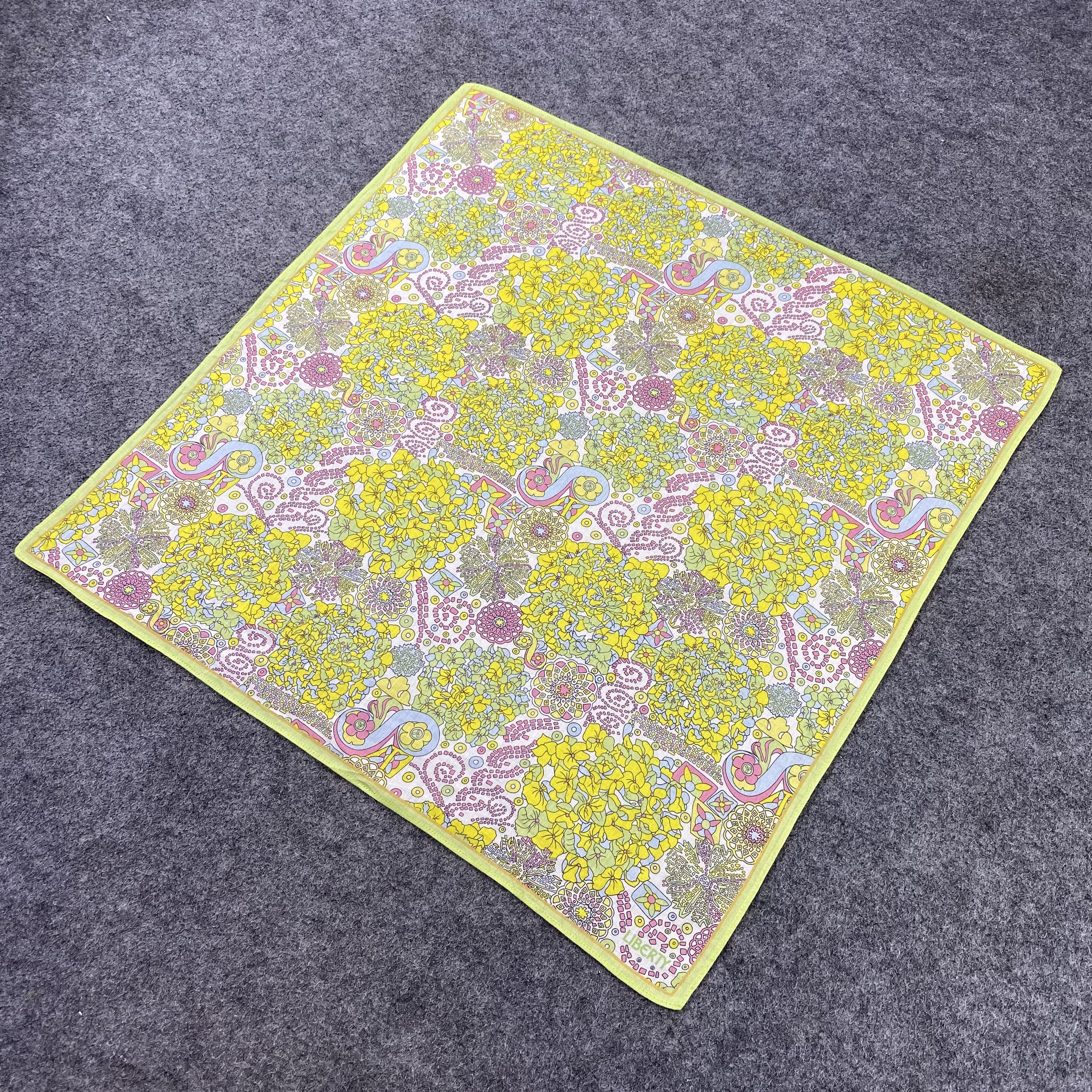 Liberty Liberty Handkerchief / Bandana / Neckerchief-B1338 Size ONE SIZE - 4 Thumbnail