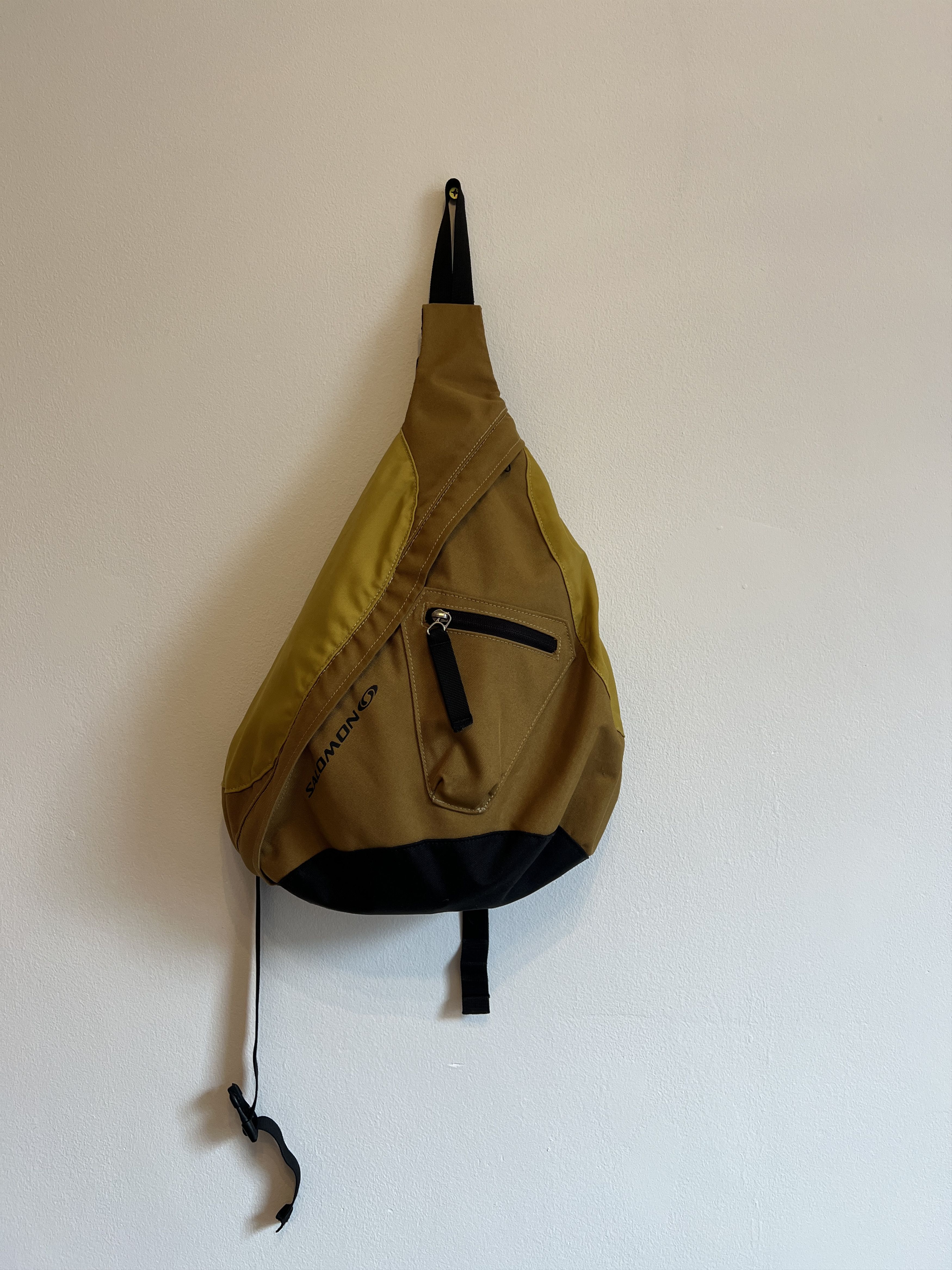 Salomon Vintage Tri-Harness Sling Bag Sample in Yellow, Men's