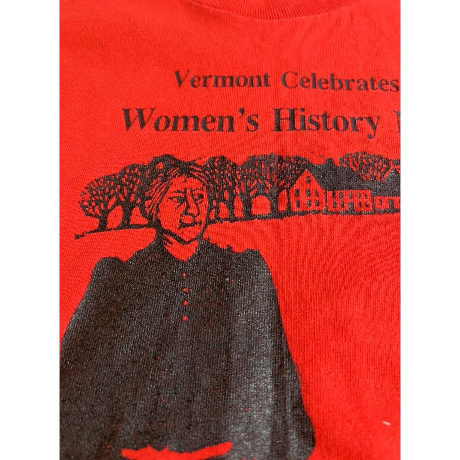 Fruit Of The Loom VINTAGE Vermont Celebrates women’s history month single stitch T-shirt L Red Men Cotton Crew Neck Stitch T-Shirt Size L / US 10 / IT 46 - 6 Thumbnail