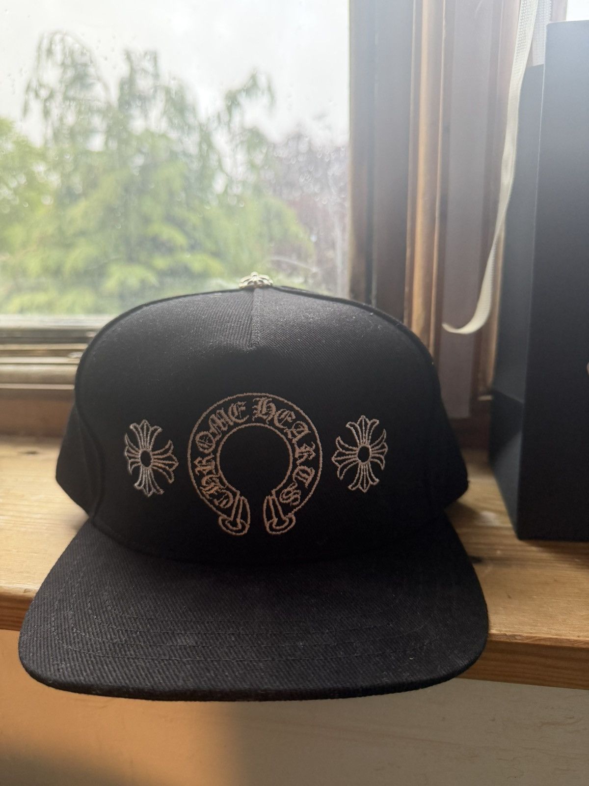 Chrome Hearts Chrome Hearts Horseshoe Cross Baseball Cap Size ONE SIZE - 1 Thumbnail
