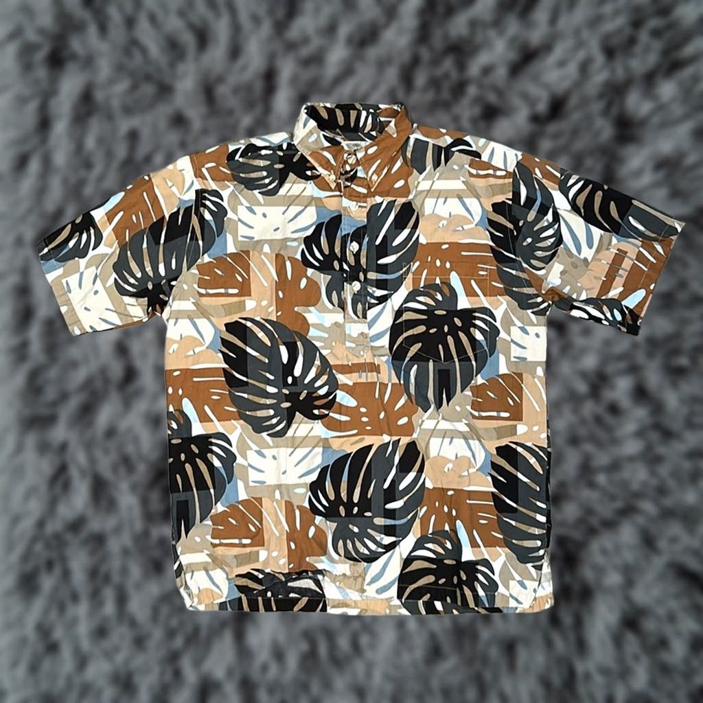 Hilo Hattie VINTAGE Hilo Hattie Shirt Short Sleeve Men S Tan Tropical Half Button Hawaiian Shirt Size US S / EU 44-46 / 1 - 1 Thumbnail