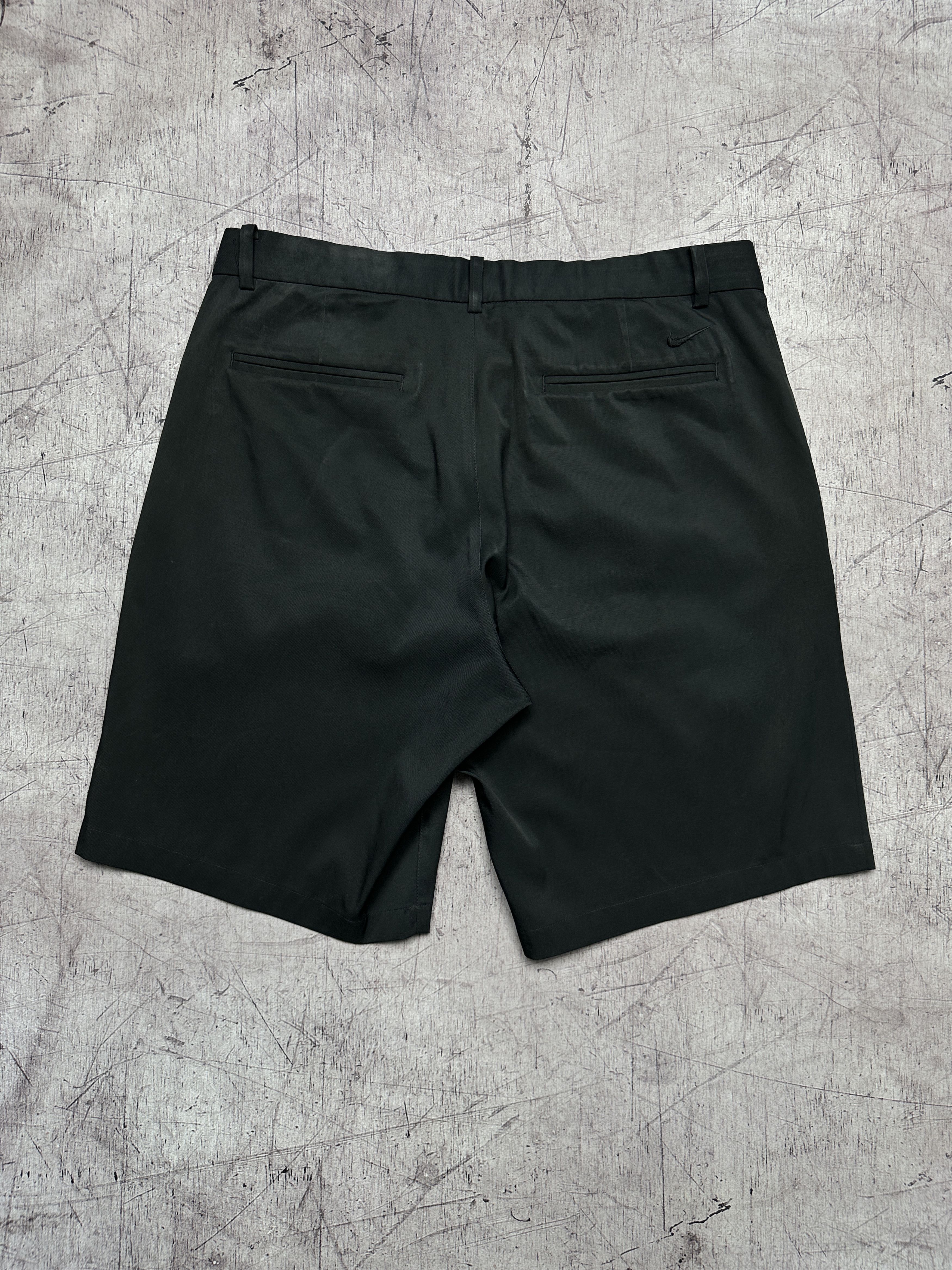 Nike Nike Dri Fit Mens Chino Shorts Golf Size US 34 / EU 50 - 8 Thumbnail