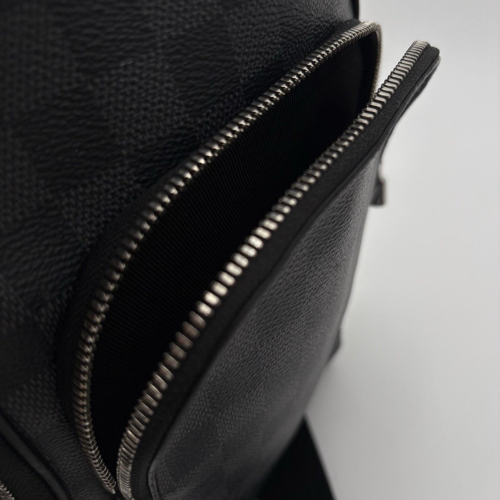 Louis Vuitton Sling Bag Damier Graphite Canvas ' Black ' | SUPER CLEAN! Size ONE SIZE - 13 Thumbnail