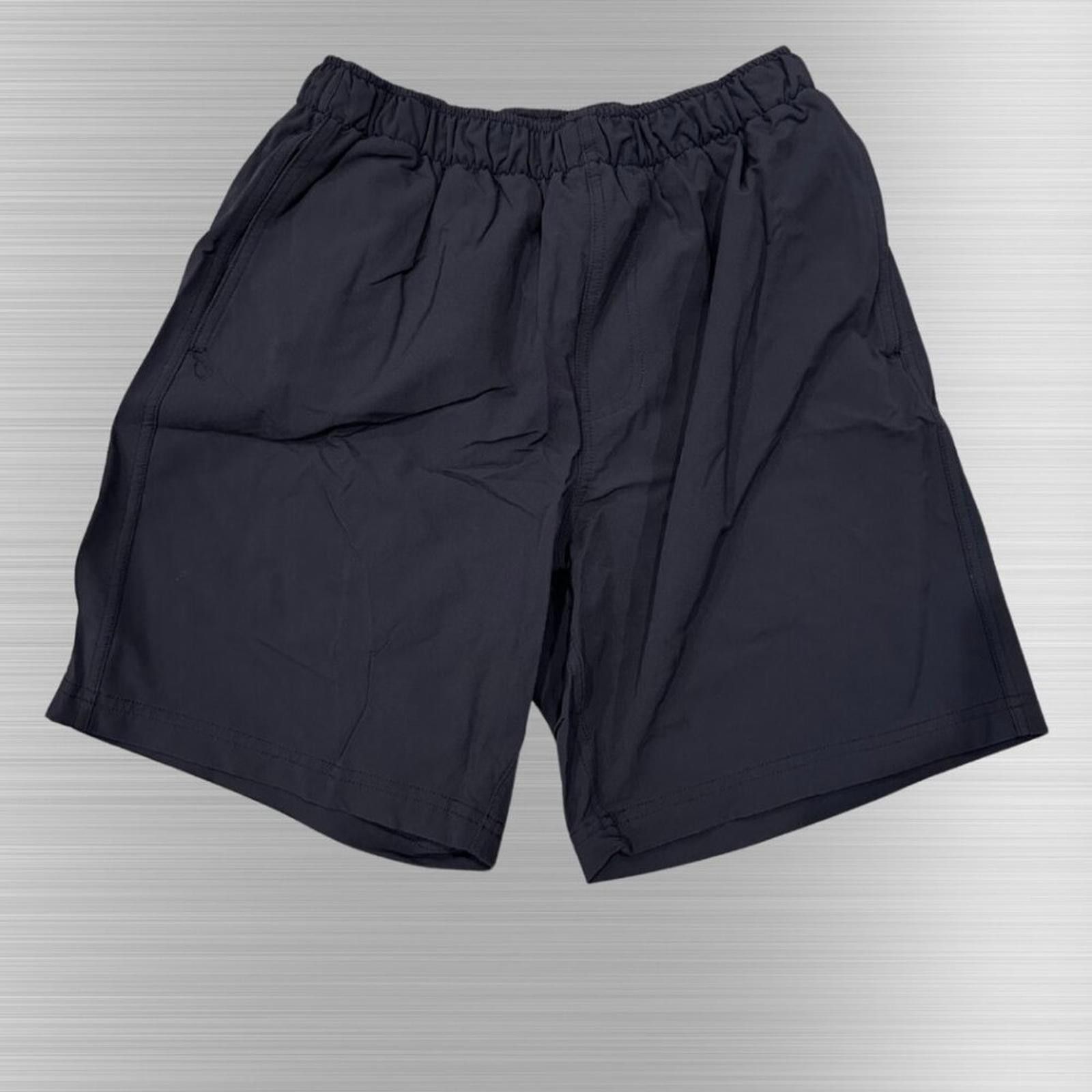 Oliver Peoples Olivers Mens shorts in size Medium in 9/10 condition Size US 32 / EU 48 - 3 Thumbnail
