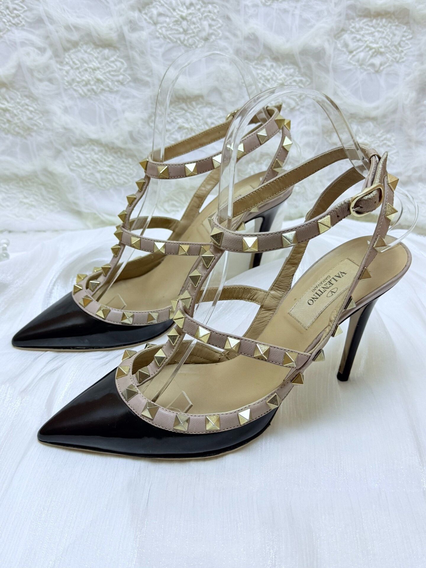 Valentino Valentino Black Sandals us_6 Women Size US 6 / IT 36 - 1 Thumbnail