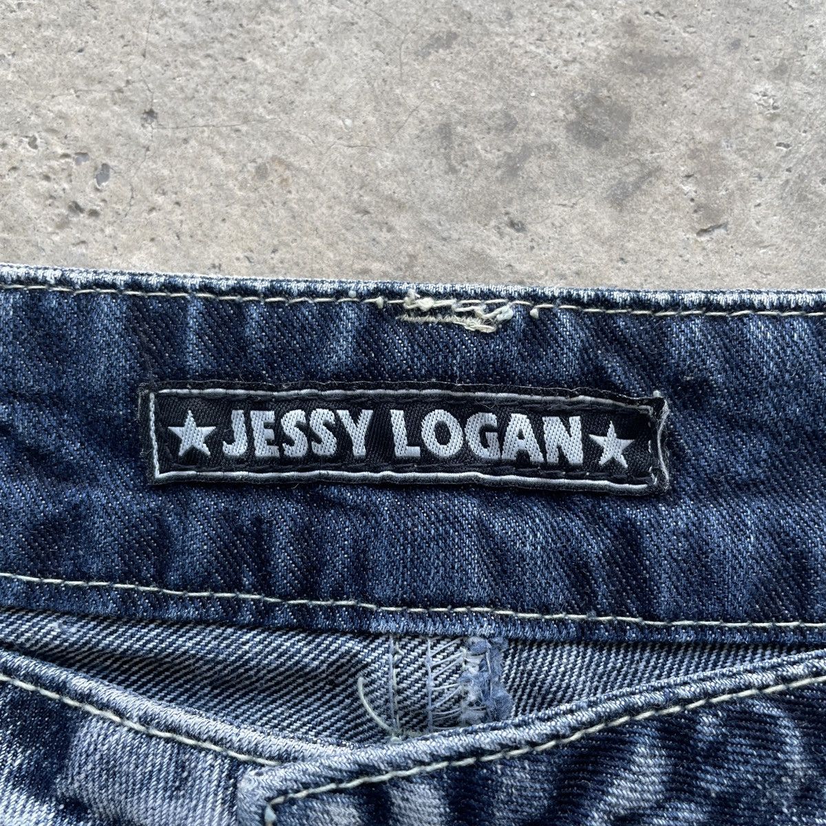 Japanese Brand Vintage Japan Ripped Jeans Faded Distressed Denim Pants RARE Size US 34 / EU 50 - 7 Thumbnail