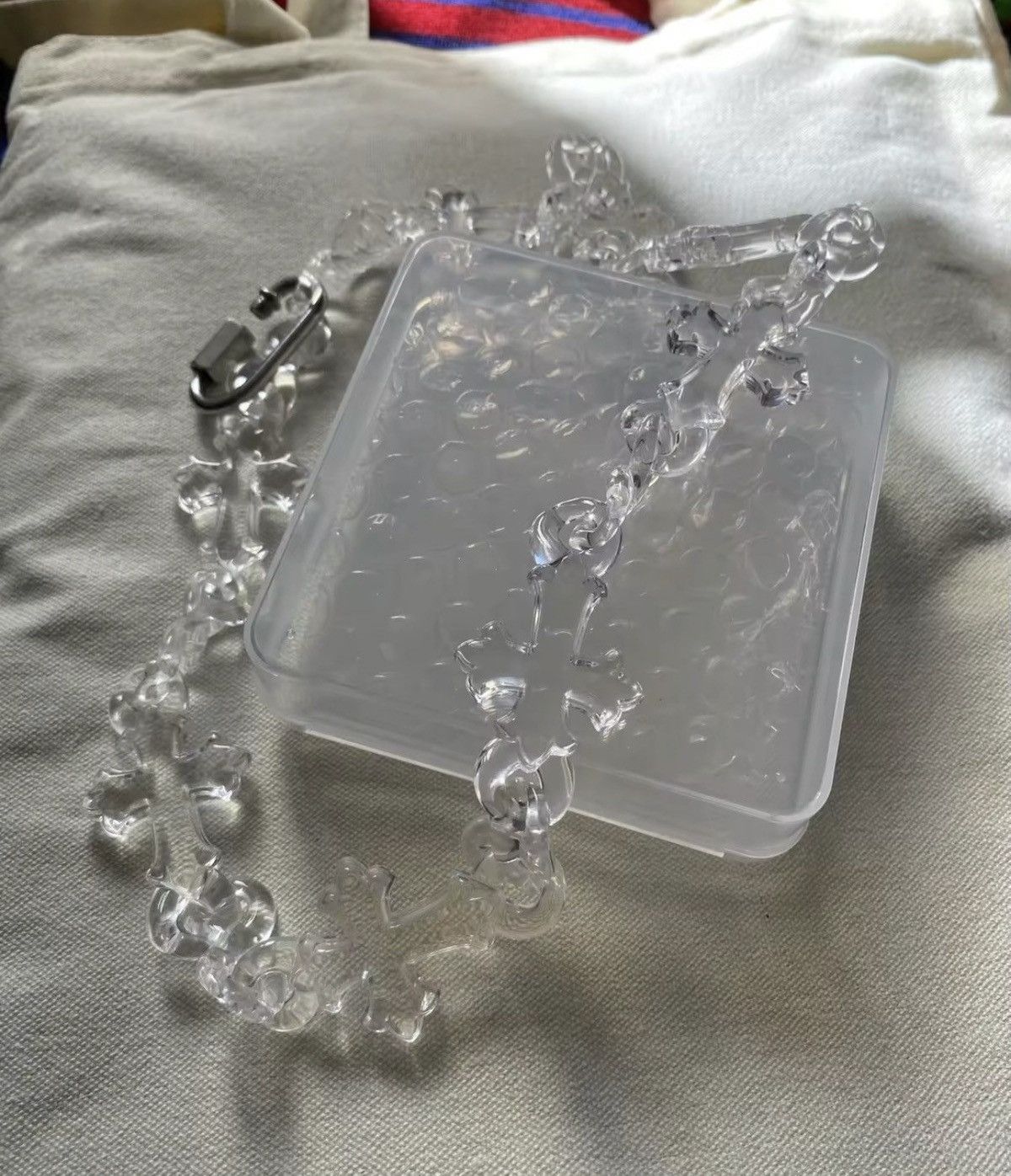 Jewelry Clear Cross Chain Necklace Size ONE SIZE - 4 Thumbnail