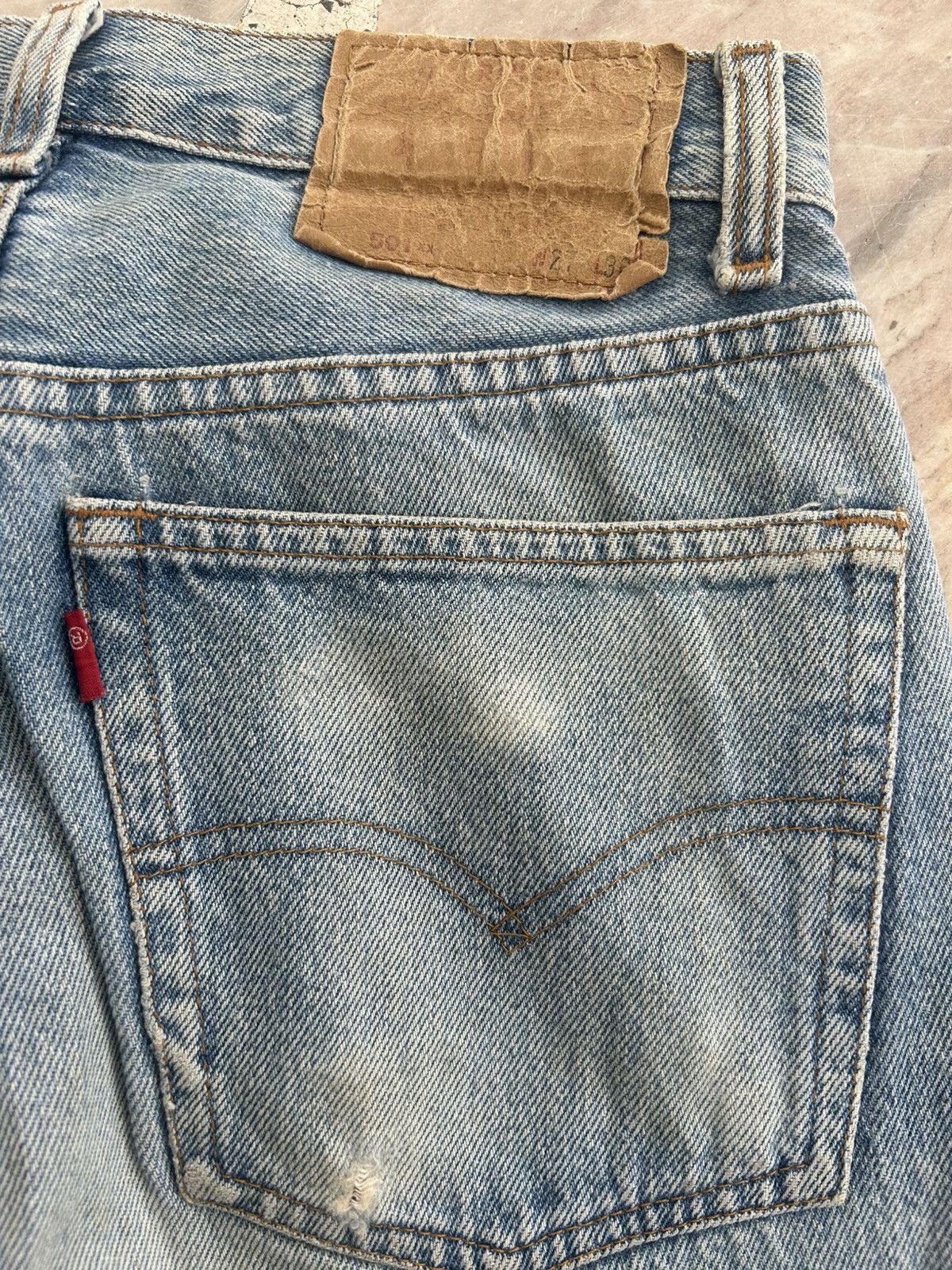 Levi's Levis Vintage 501xx Japan Ripped Jeans Size 24" / US 00 / IT 34 - 12 Thumbnail