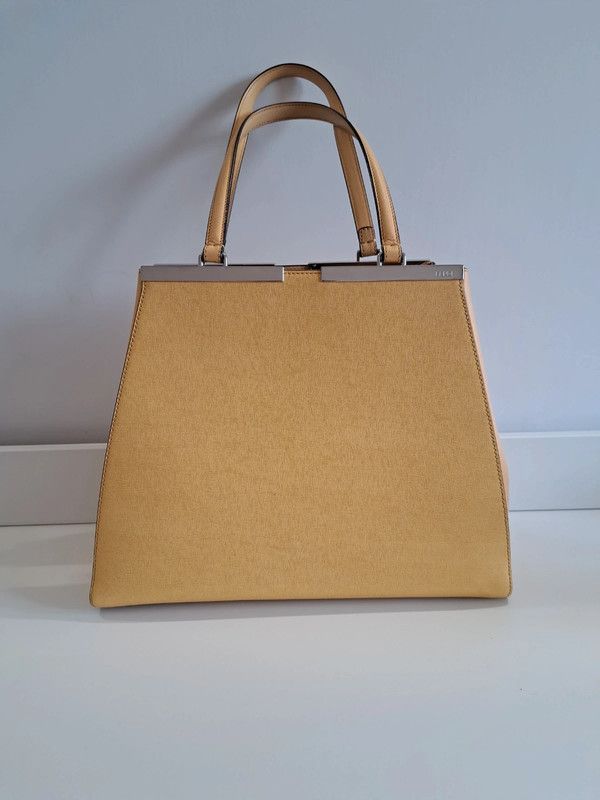 Fendi Peekaboo Bag Size ONE SIZE - 1 Thumbnail