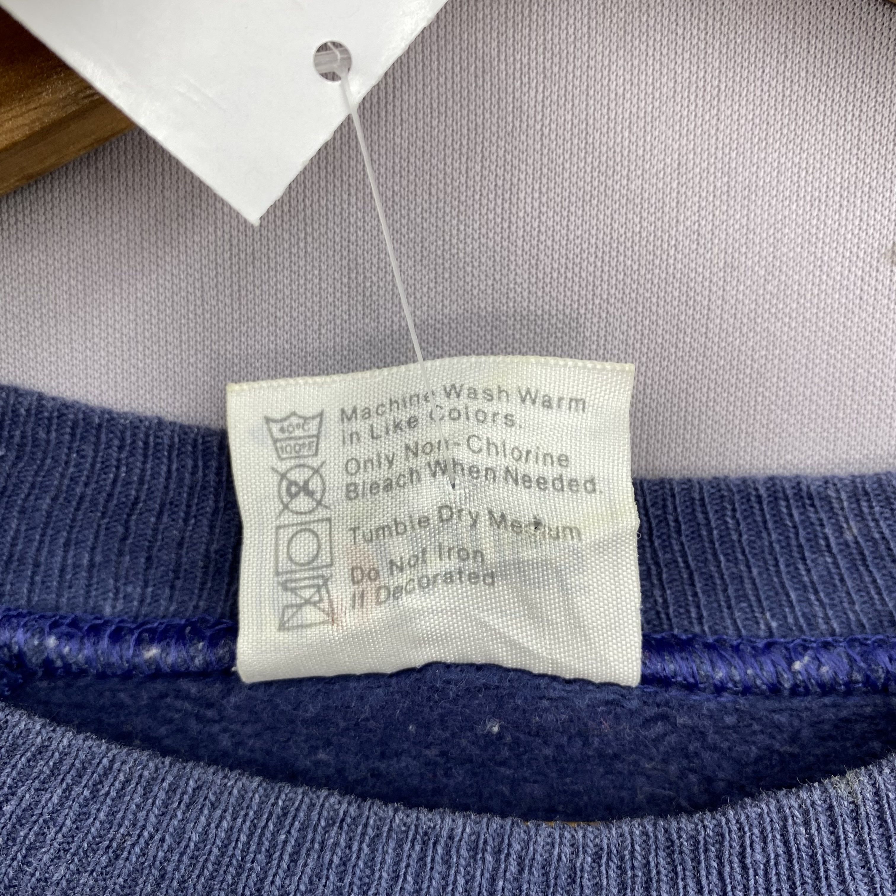 Vintage Vintage 80s Hanes Novelty Sweater Graphic Pullover Jumper Size US L / EU 52-54 / 3 - 5 Thumbnail