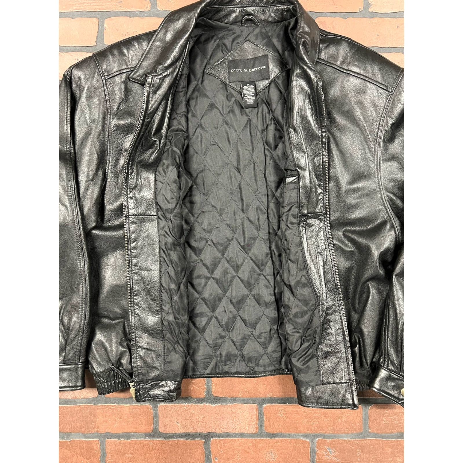 Croft & Barrow Croft & Barrow Leather Bomber Jacket Coat Men’s XL Black Quilted Lining Zip Size US XL / EU 56 / 4 - 2 Thumbnail