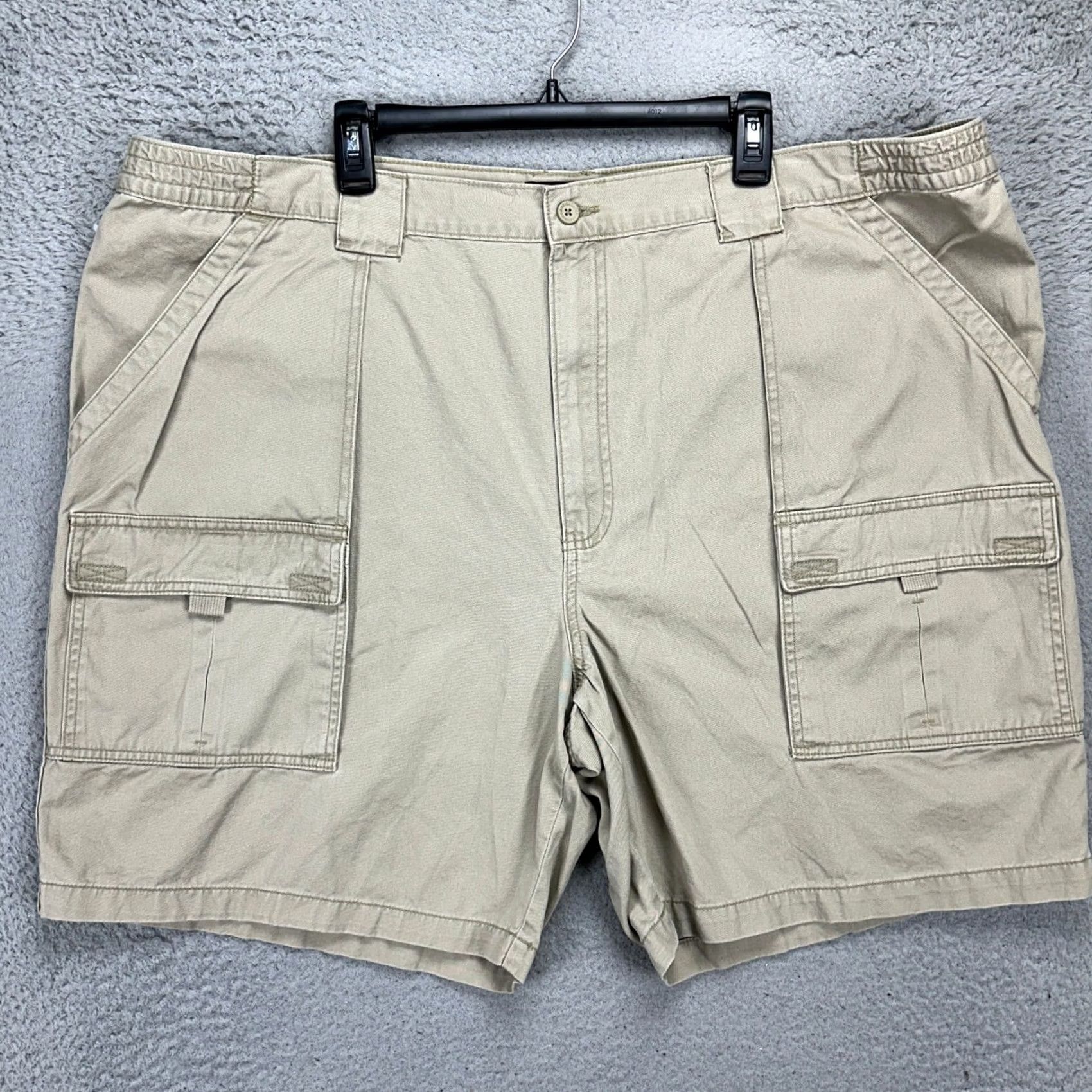 Vintage St. Johns Bay Cargo Shorts Mens Beige Flat Front Elastic Waist Pockets Size 50 Casual Outdoor Size US 34 / EU 50 - 2 Thumbnail
