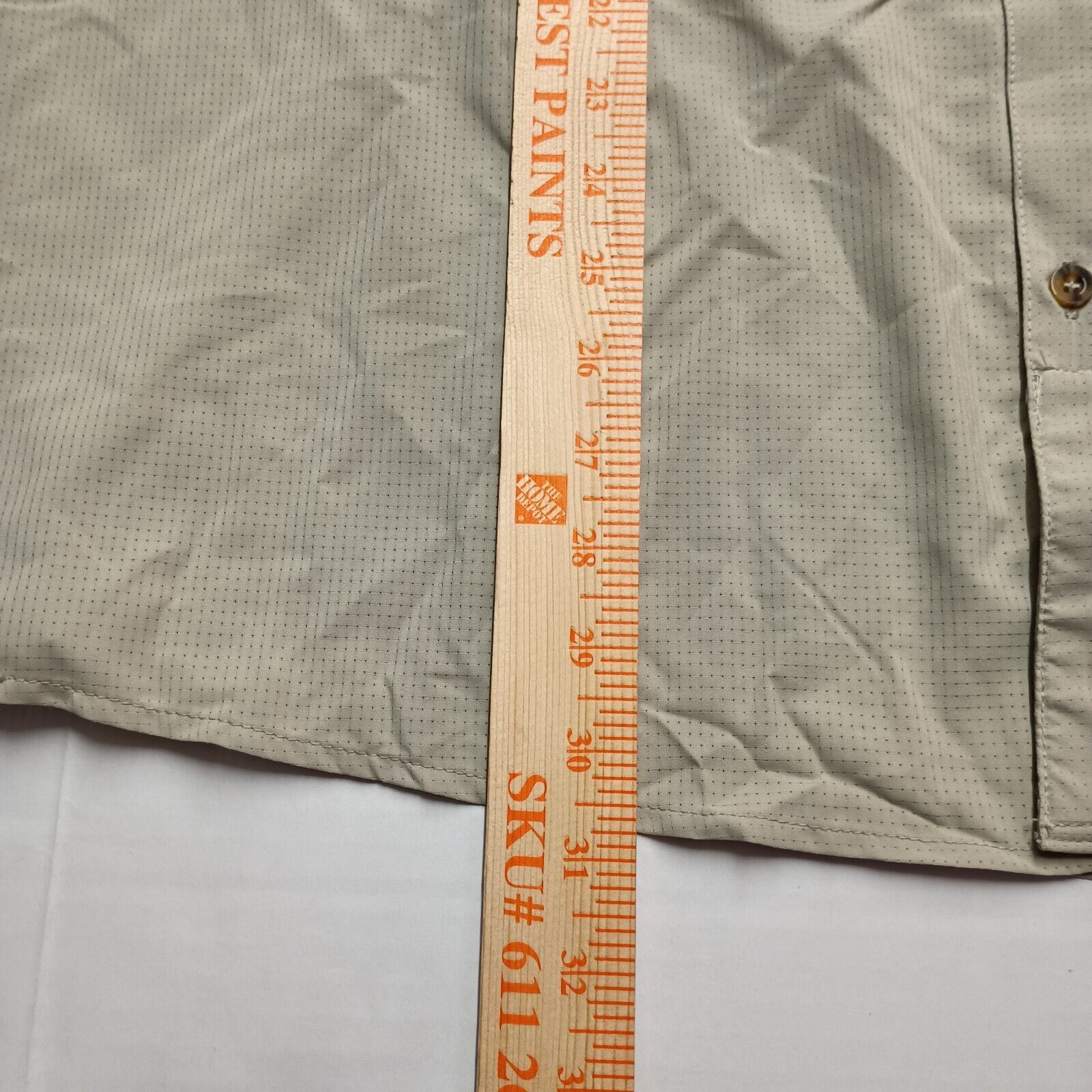 & Other Stories 33,000FT Roll Tab Sleeve Air-Hole Tech Shirt Men's XL Beige Size US XL / EU 56 / 4 - 8 Thumbnail