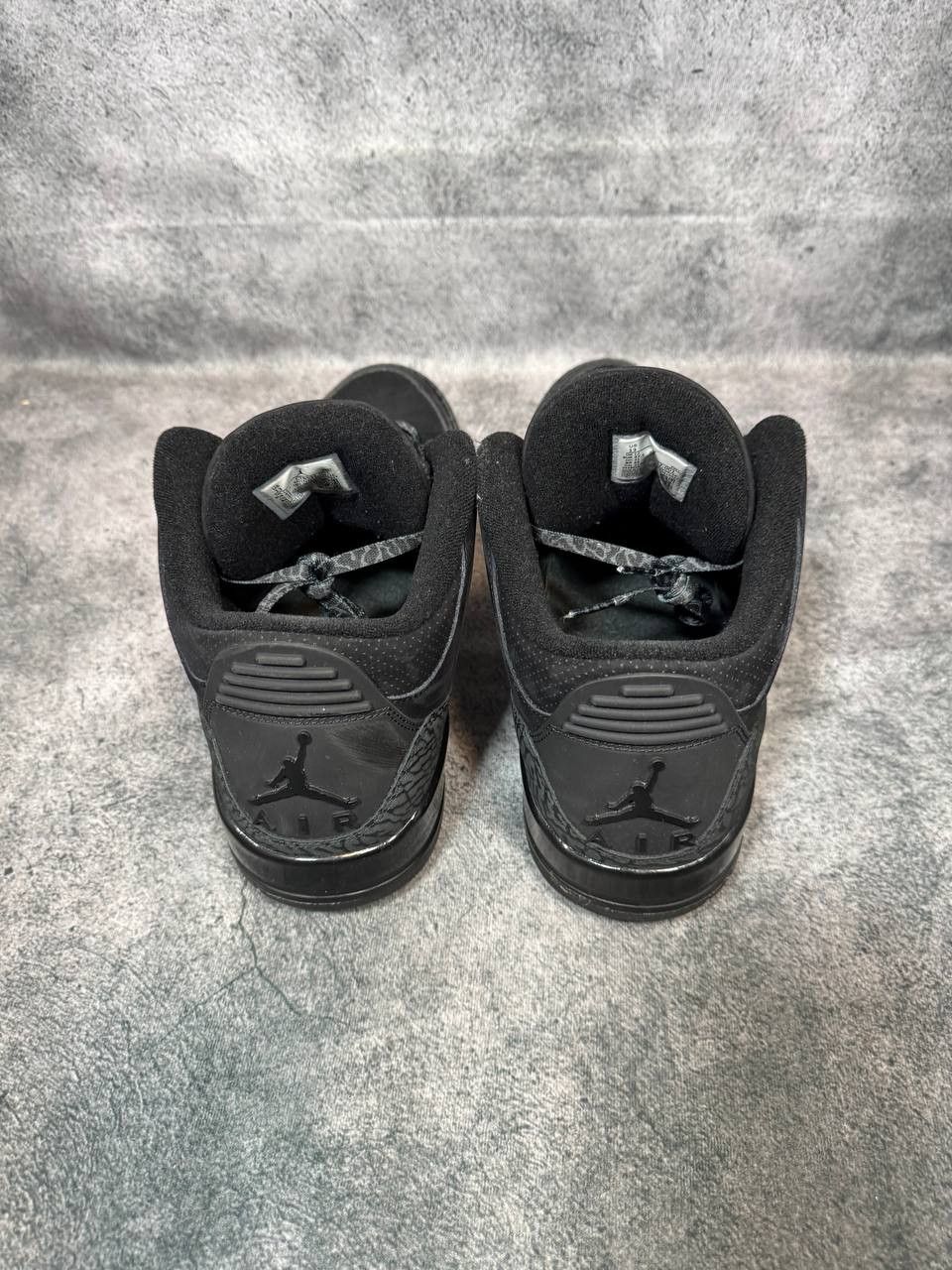 Jordan Brand Size 13 | Jordan 3 Black Cat No Box | Pre-Owned Size US 13 / EU 46 - 3 Thumbnail