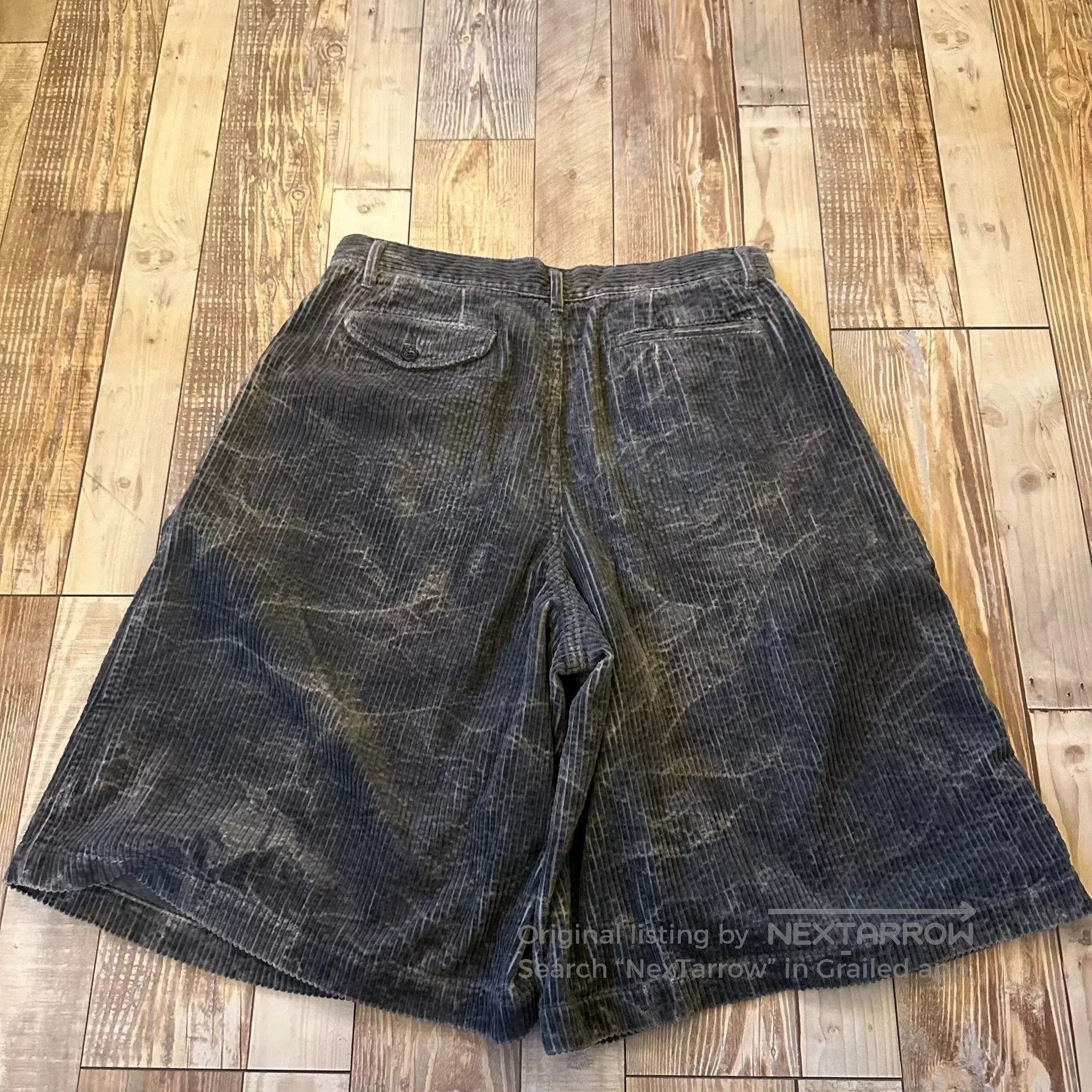 Comme des Garcons SHIRT CDG Corduroy Shorts. Size 26" / US 2 / IT 38 - 5 Thumbnail