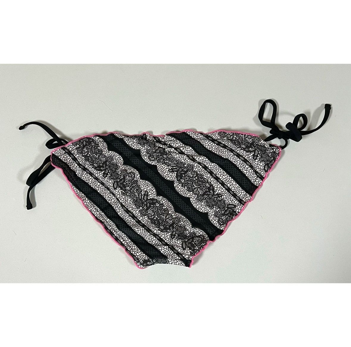 Japanese Brand × Vintage Lace Polka Dot Striped Bikini Bottoms Bathing Suit Size S 🖤🤍 Size 27" / US 4 / IT 40 - 3 Thumbnail