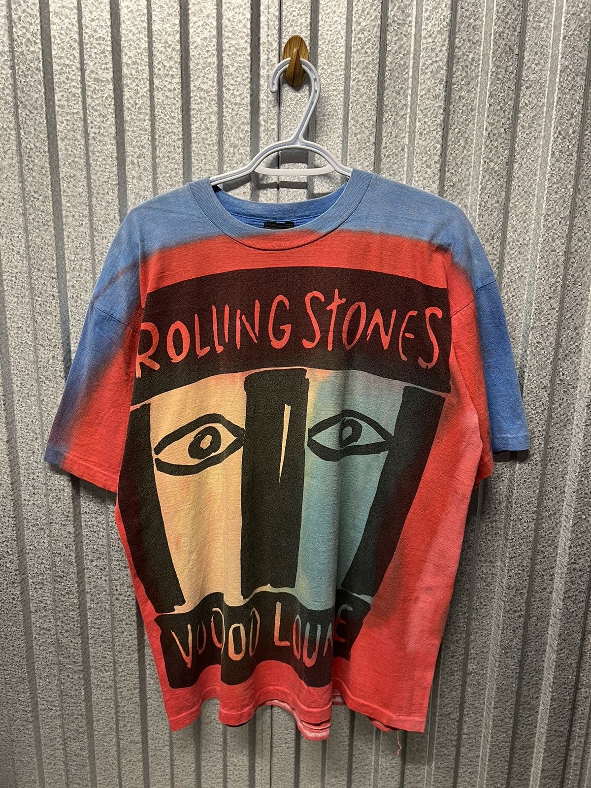 90s Rolling Stones Voodoo Lounge Album Promo T-Shirt. Vintage 1994 Rolling Stones Track Listing Tee. Brockum store Made in USA - XXL 26