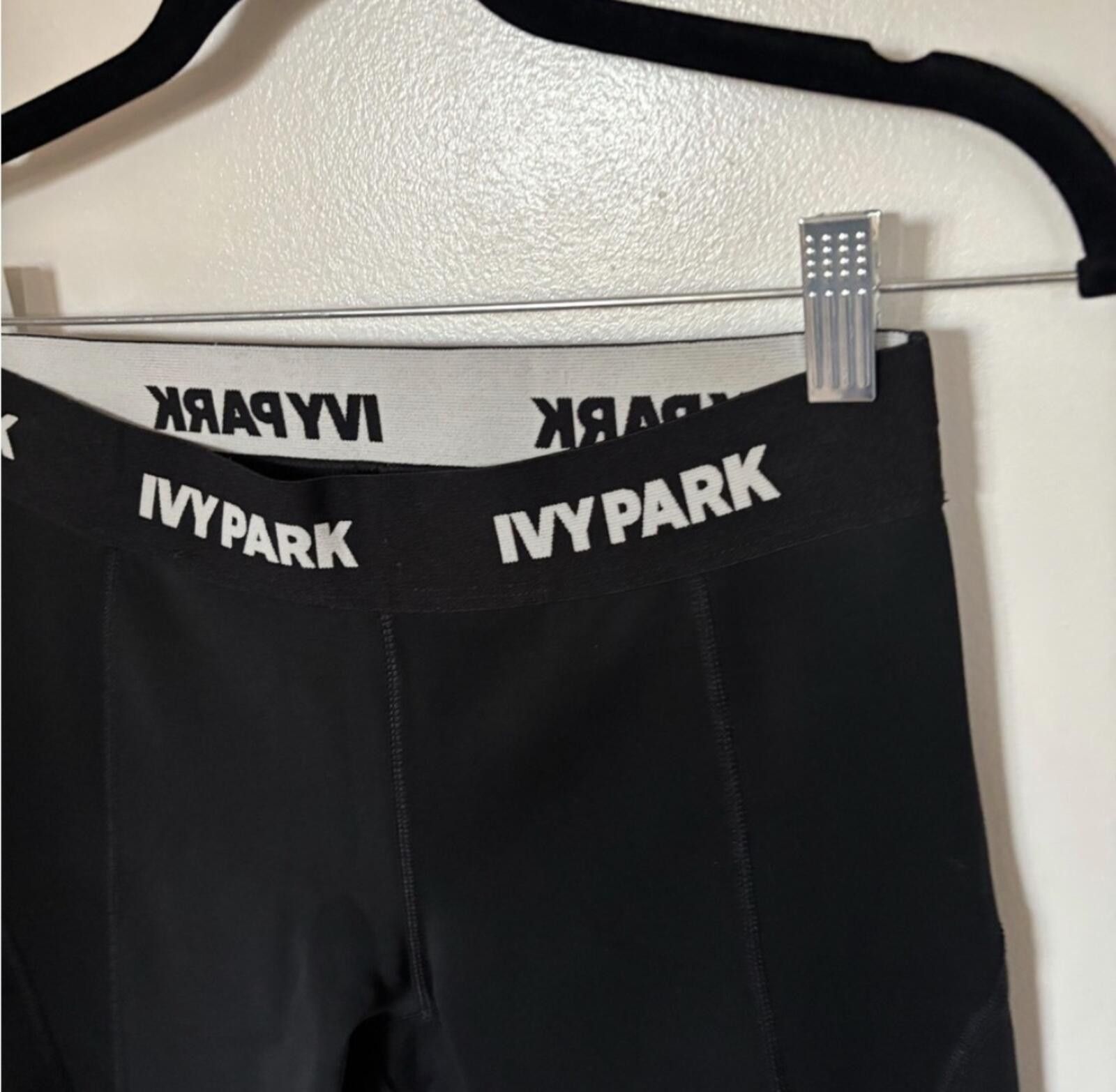 Ivy Park Ivy Park biker shorts Size 32" / US 10 / IT 46 - 2 Thumbnail
