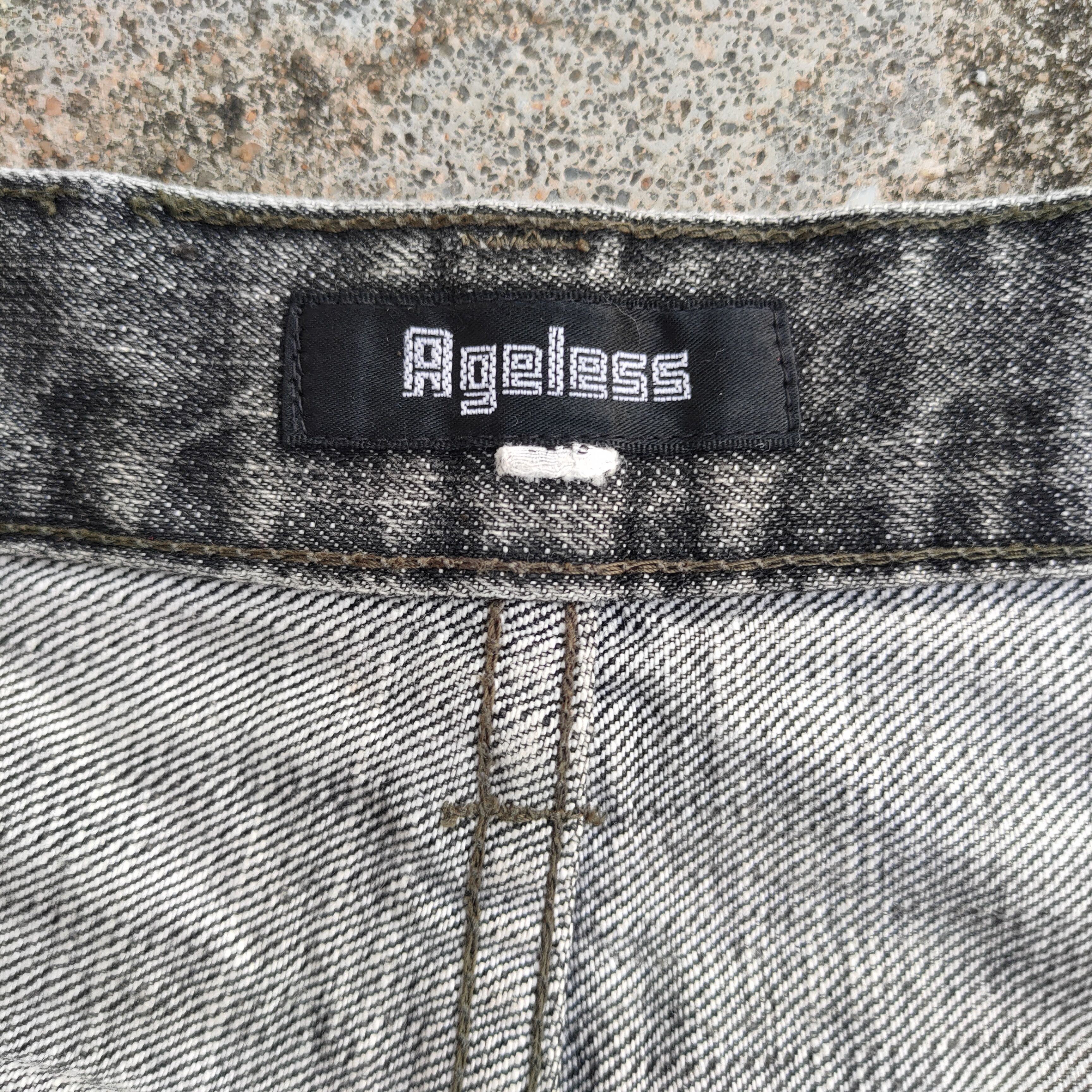 Japanese Brand vtg ageless Flare distressed faded black denim jeans pants Size US 31 - 8 Thumbnail