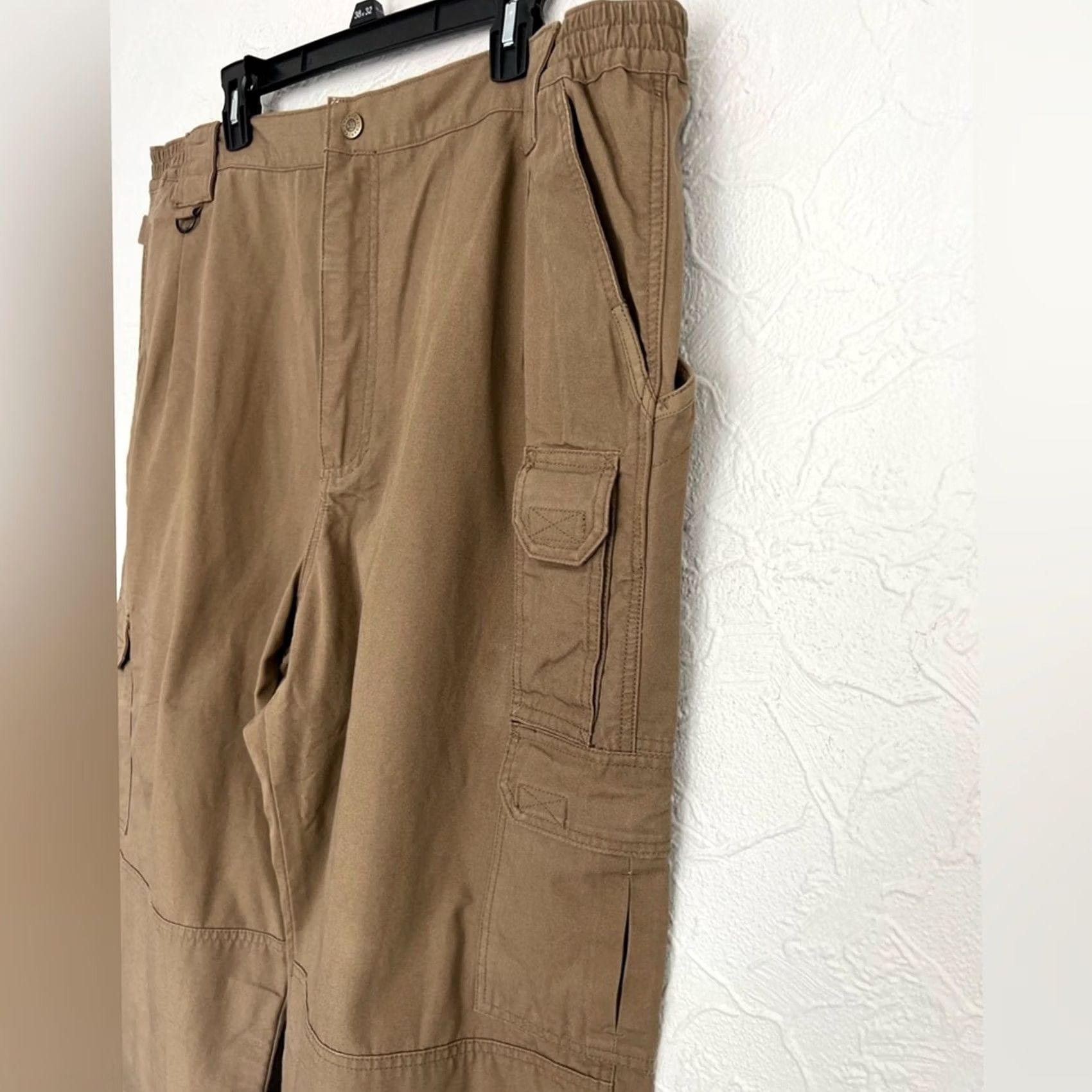 Vintage 5.11 Tactical Cargo Pants Mens 46 Regular Inseam 27 Tan 511 74251L Size US 30 / EU 46 - 2 Thumbnail