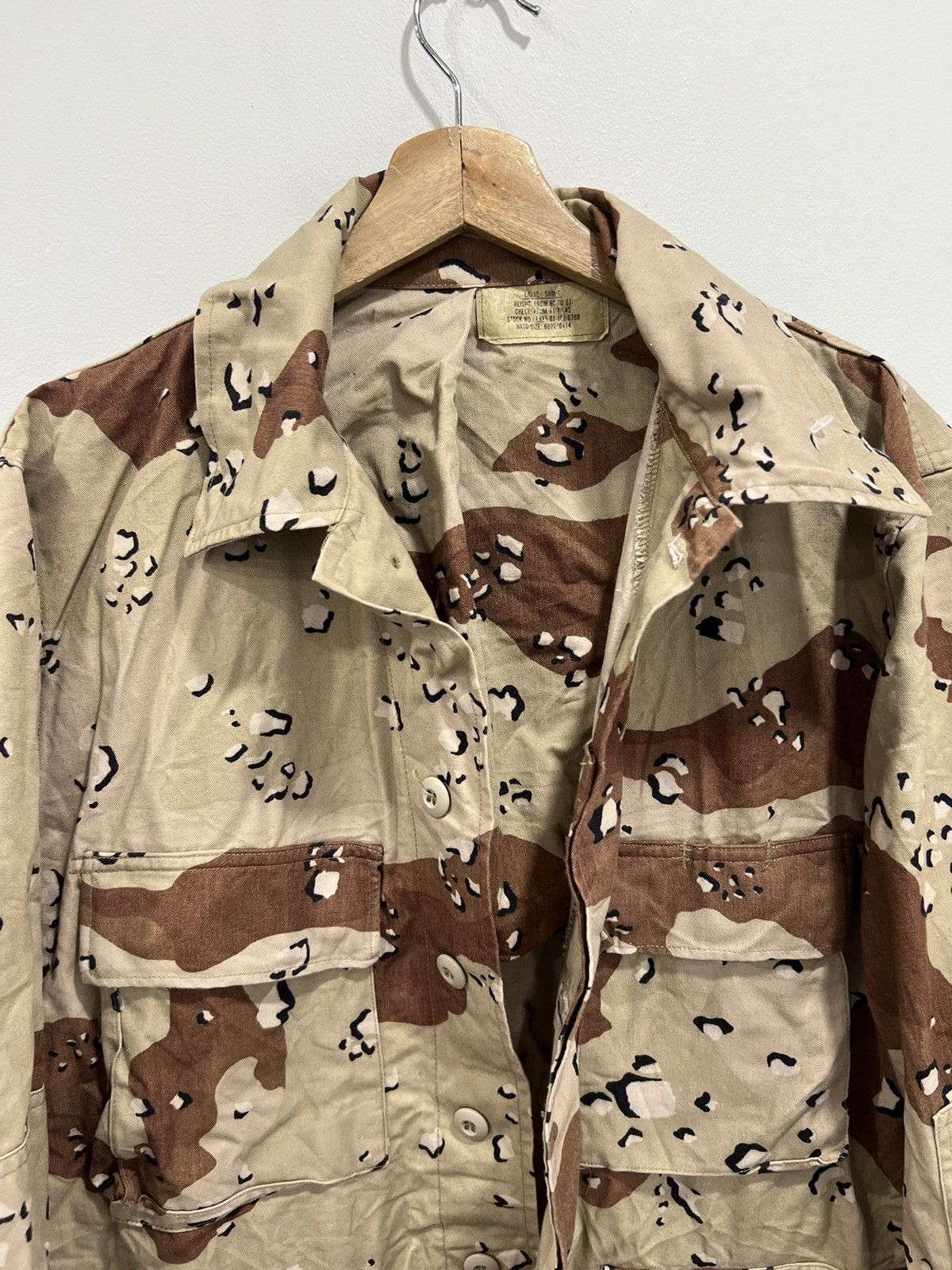 Japanese Brand Vintage Desert Camo Jacket army sand war button shirt Size US L / EU 52-54 / 3 - 3 Thumbnail