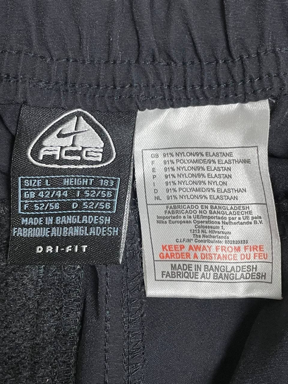Nike ACG × Vintage Nike ACG Vintage Track Pants Baggy Neylon Pants Outdoor Y2K Size US 40 / EU 56 - 9 Thumbnail