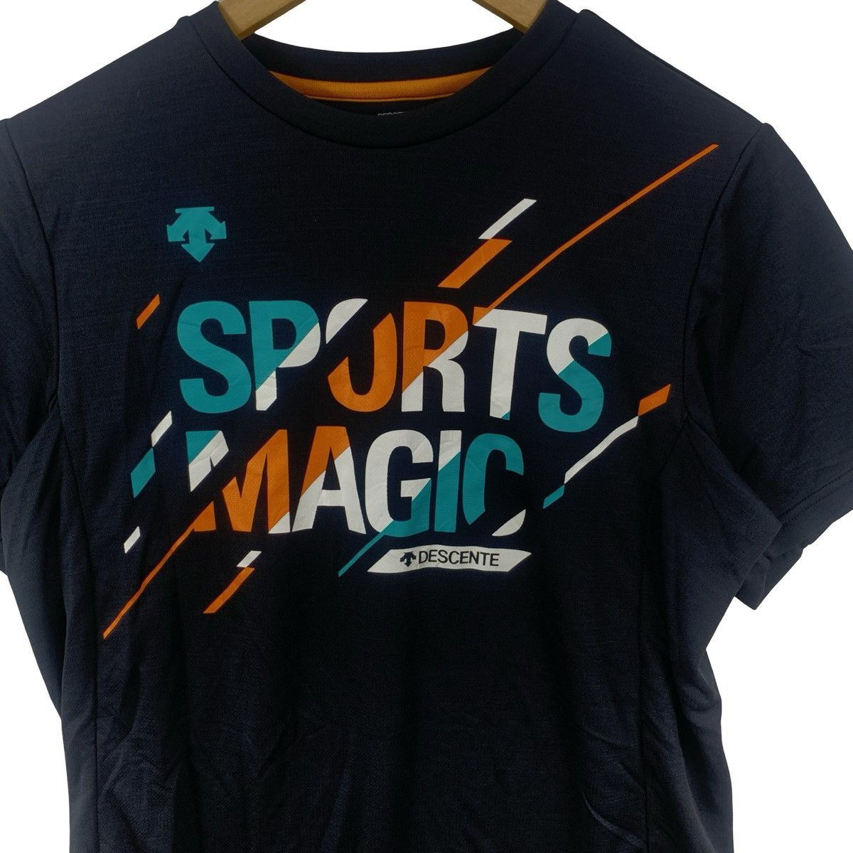 Descente DESCENTE SPORTS MAGIC Graphic Performance Athletic Tee Size US S / EU 44-46 / 1 - 6 Thumbnail