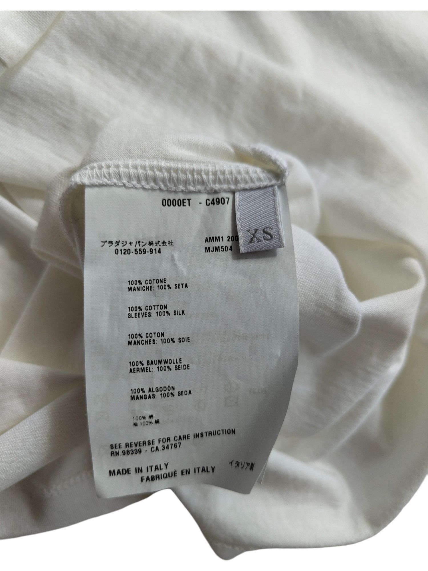 Miu Miu White T-Shirt With Red Puffed Sleeves Size XS / US 0-2 / IT 36-38 - 7 Thumbnail