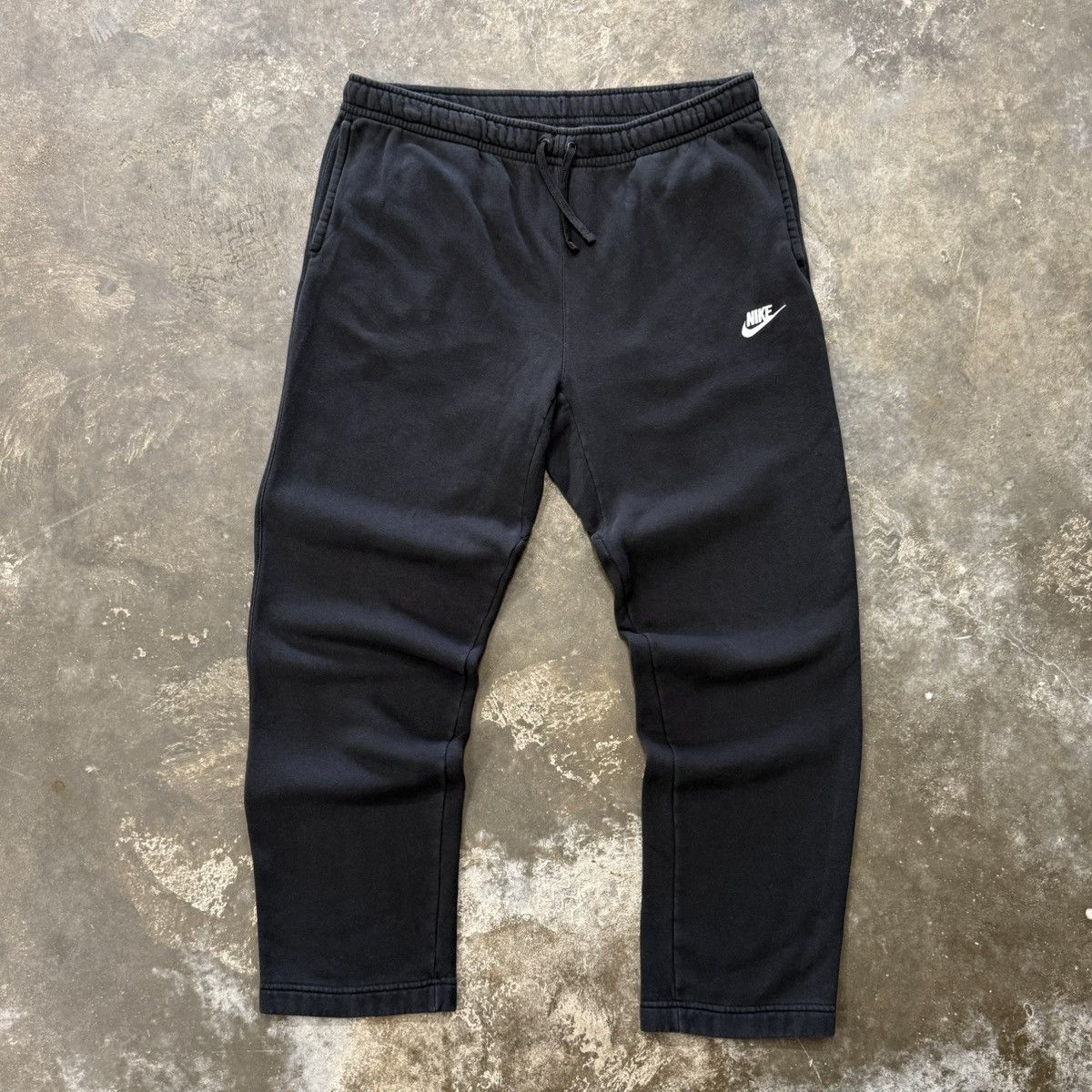 Nike Nike Black Swoosh Fleece Sweatpants Joggers Size US 36 / EU 52 - 1 Thumbnail