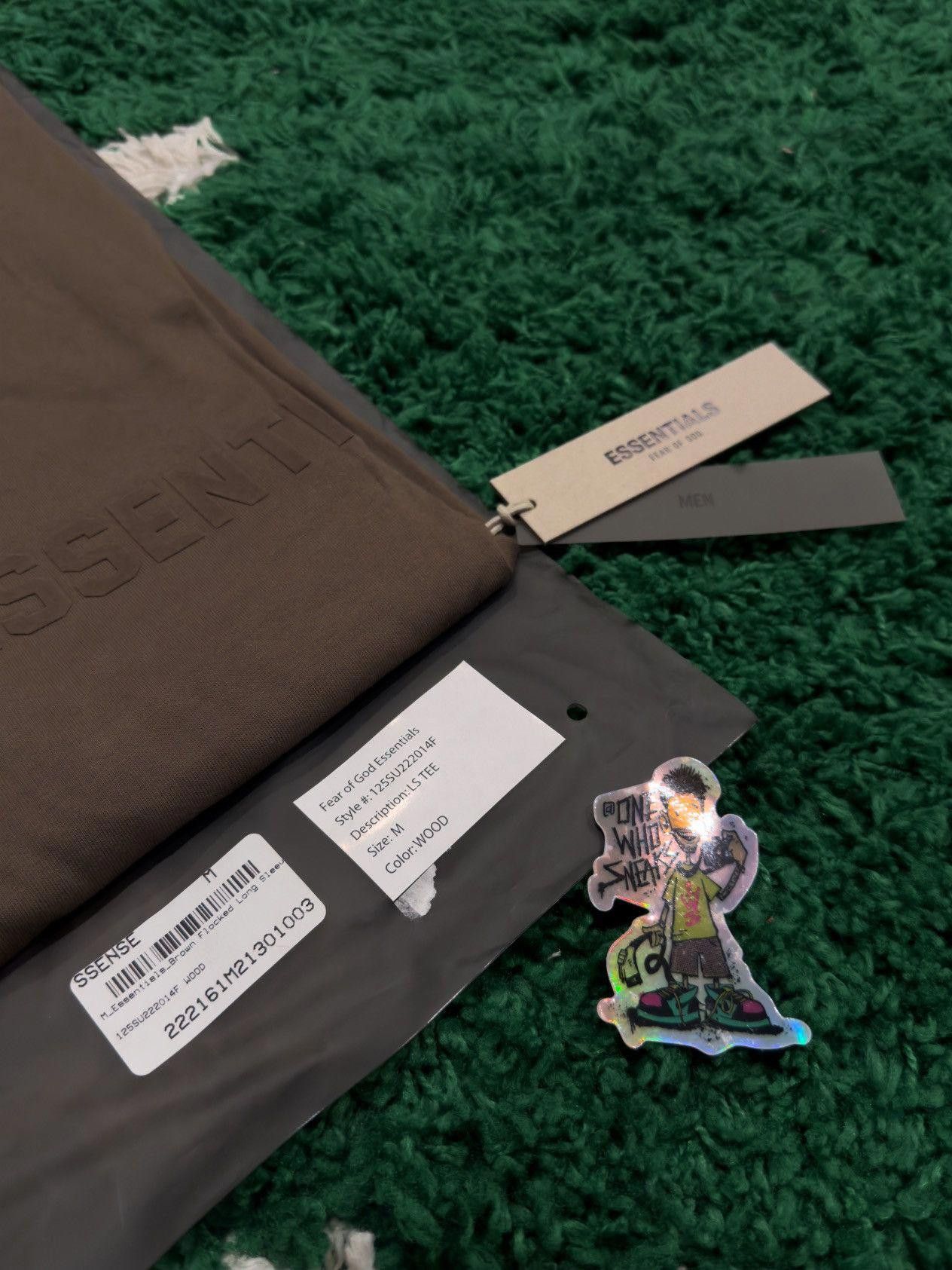 Fear of God Fear of God Essentials LS Tee Wood Size Medium Size US M / EU 48-50 / 2 - 6 Thumbnail
