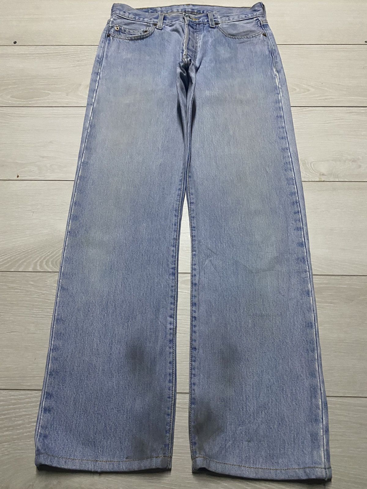 Levi's Vintage Levis 501 Blue Wash Distressed Loose Jeans Size US 30 / EU 46 - 1 Thumbnail