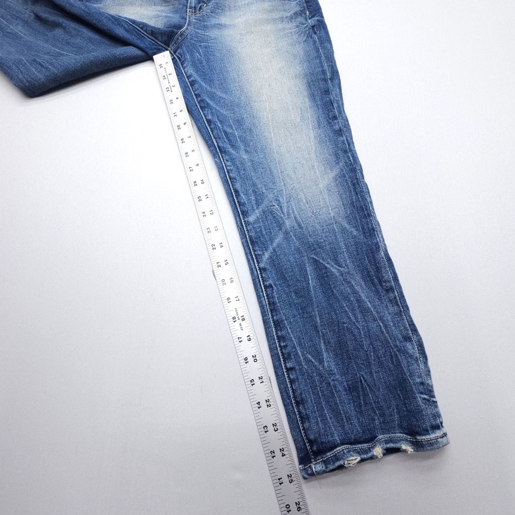 Vintage Buckle Gabby Curvy Fit High Rise Crop Jeans Size 27 Dark Wash Denim Women Buckle Bke 5-Pocket Cropped Modern Southwestern Blue Jeans Womens Size 27" / US 4 / IT 40 - 5 Thumbnail