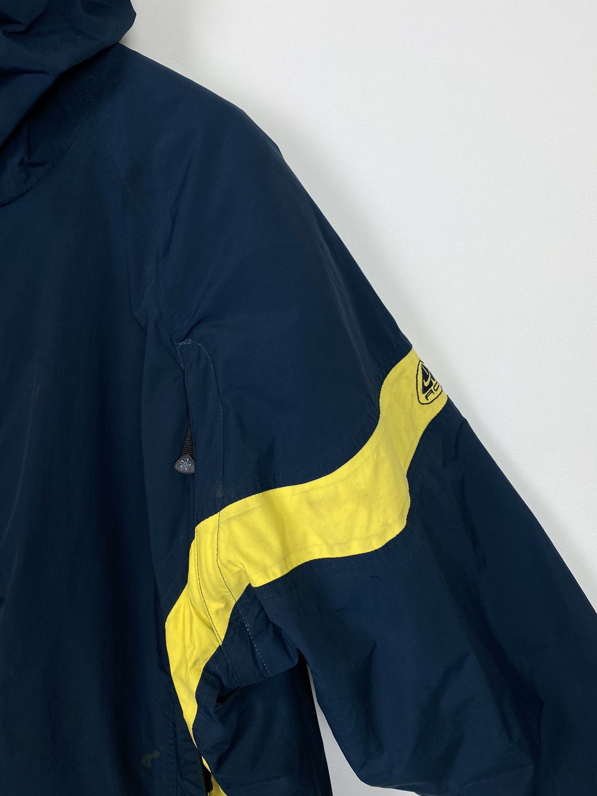 Nike Hype Vintage Y2K Nike Acg Outer Layer Couche Externe Jacket Size US L / EU 52-54 / 3 - 8 Thumbnail