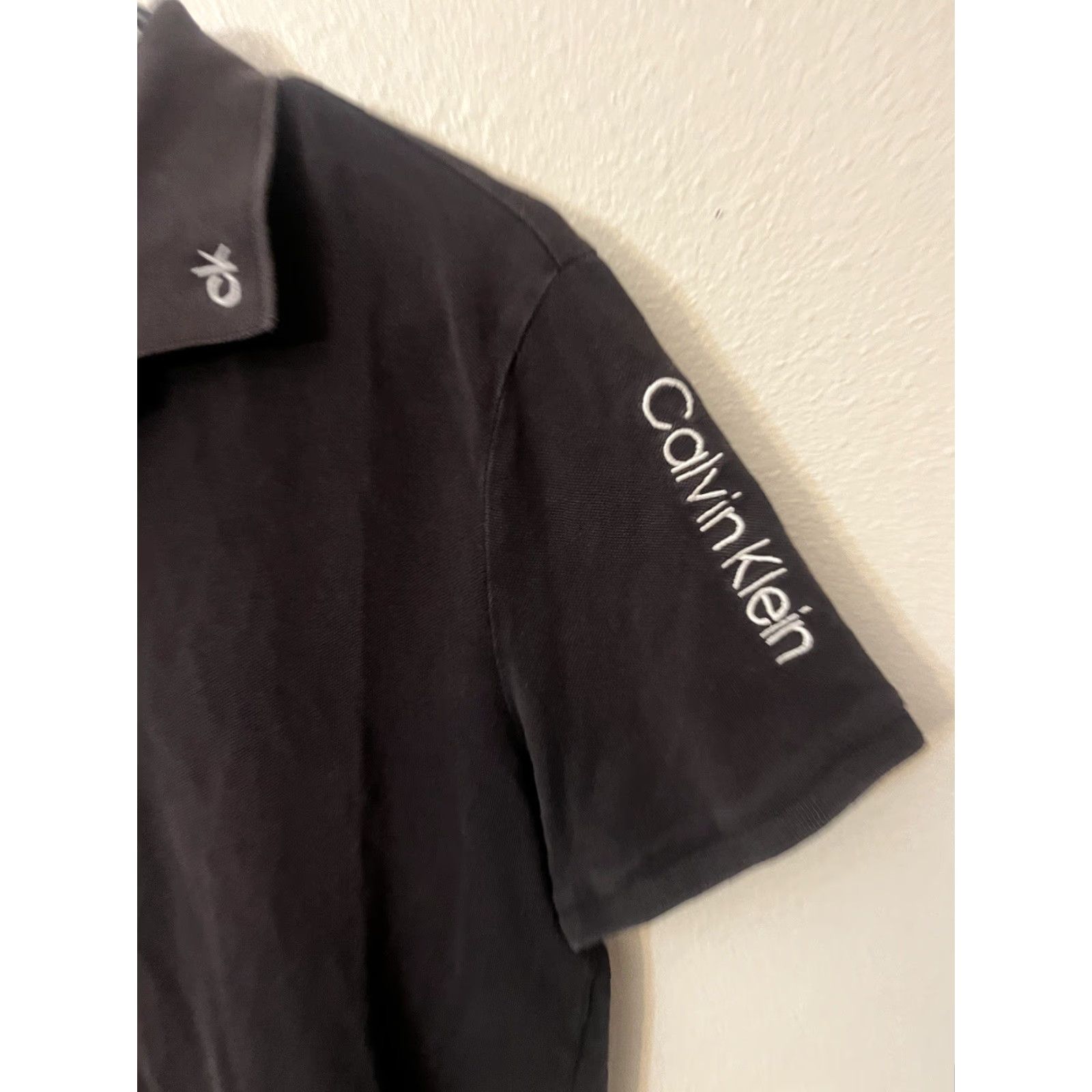 Calvin Klein Calvin Klein Polo Shirt Short Sleeve Black Solid Mens M Size US M / EU 48-50 / 2 - 2 Thumbnail